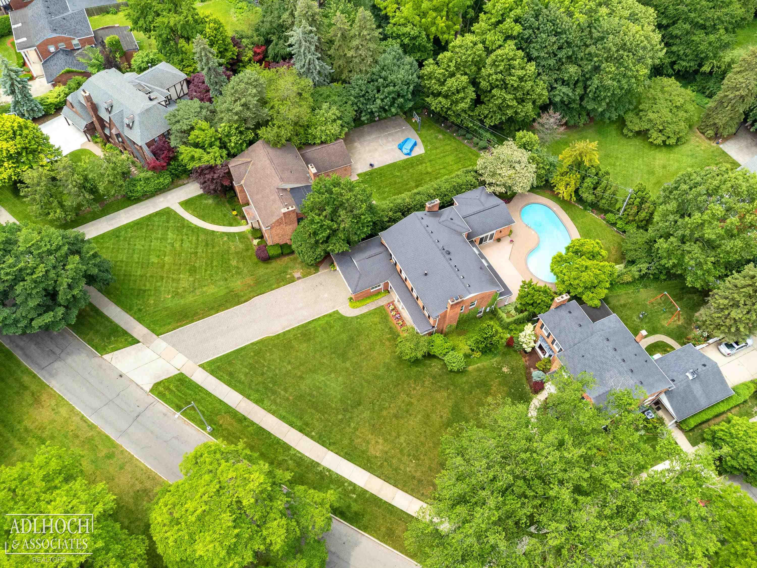 15345 Windmill Pointe Road, Grosse Pointe Park, MI 48230 — Photo 52