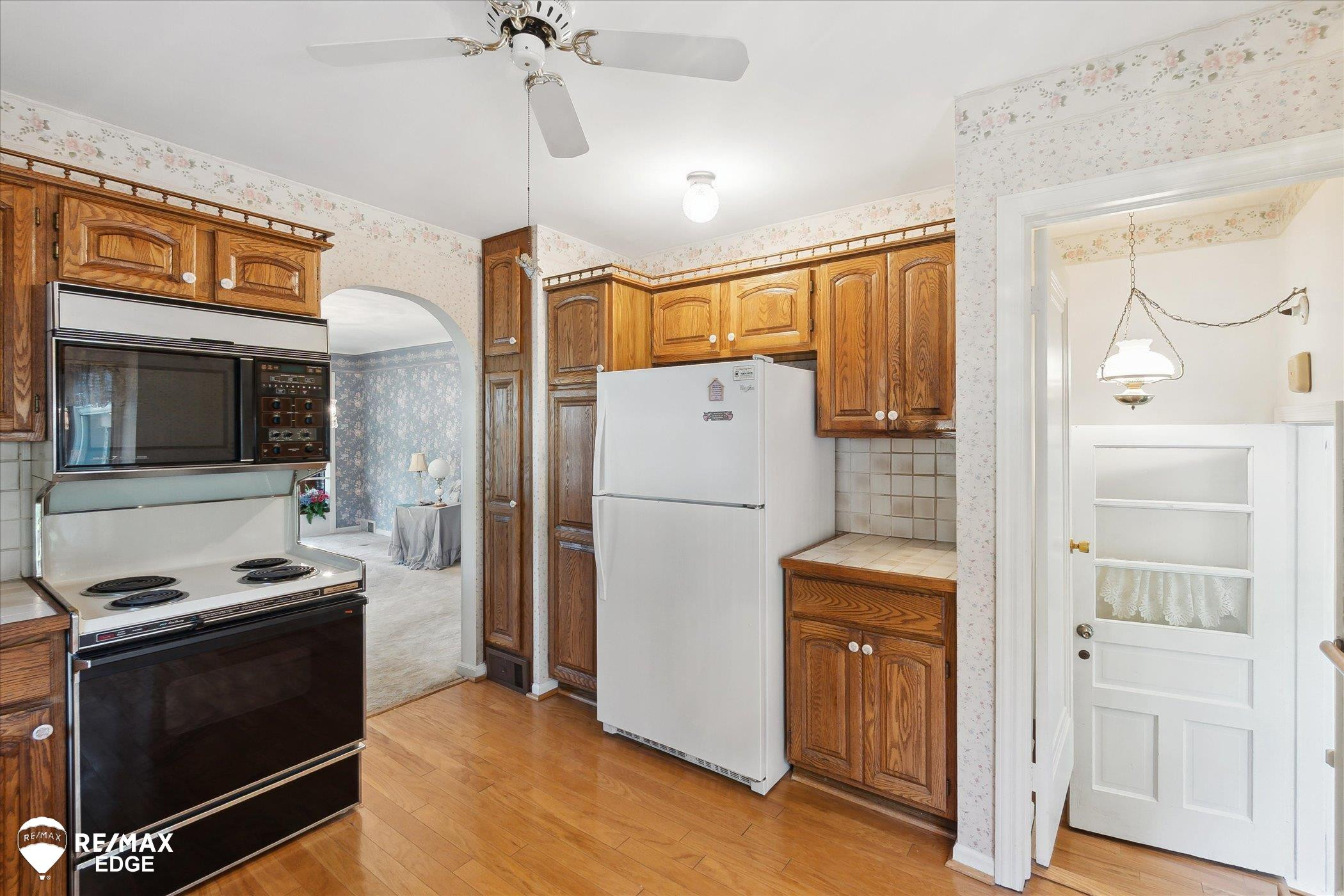 8145 Pine Street, MI — Photo 24