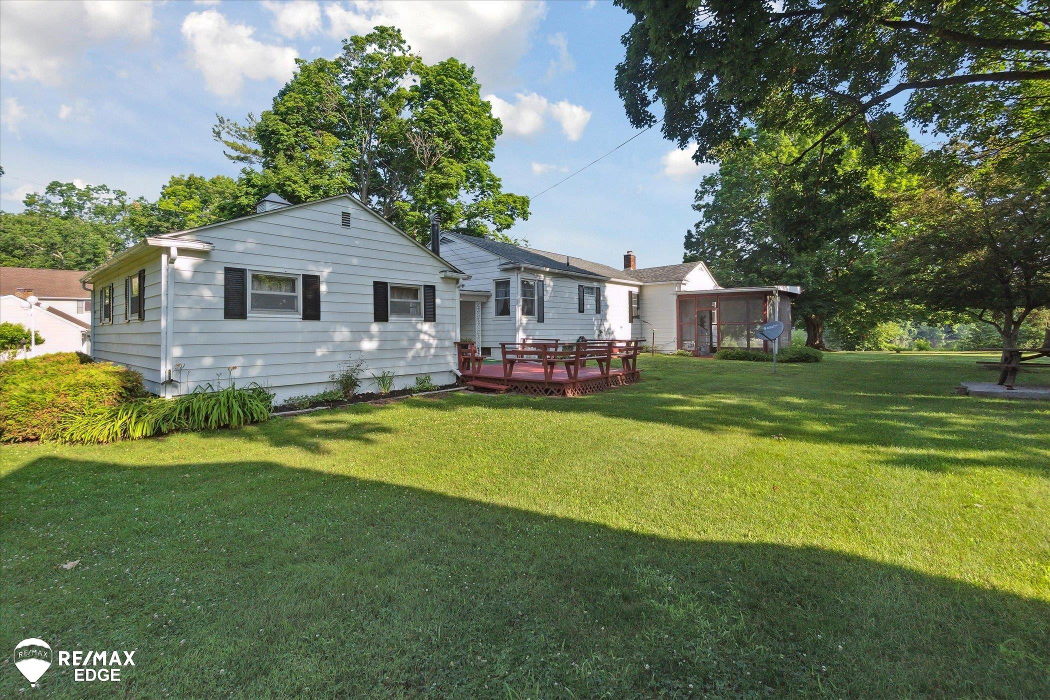 8145 Pine Street, MI — Photo 37