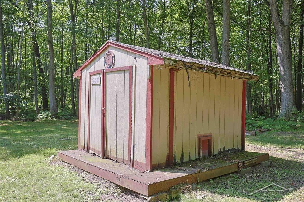 1957 E Nature Lane, Midland, MI 48640 — Photo 25