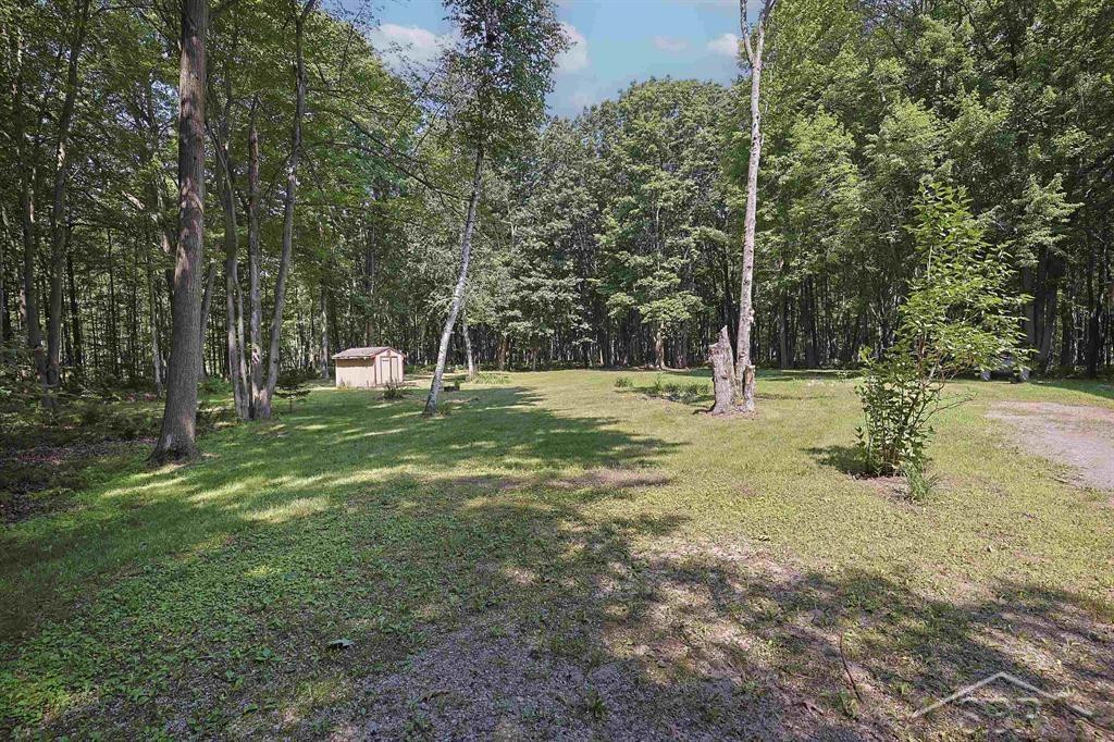 1957 E Nature Lane, Midland, MI 48640 — Photo 28