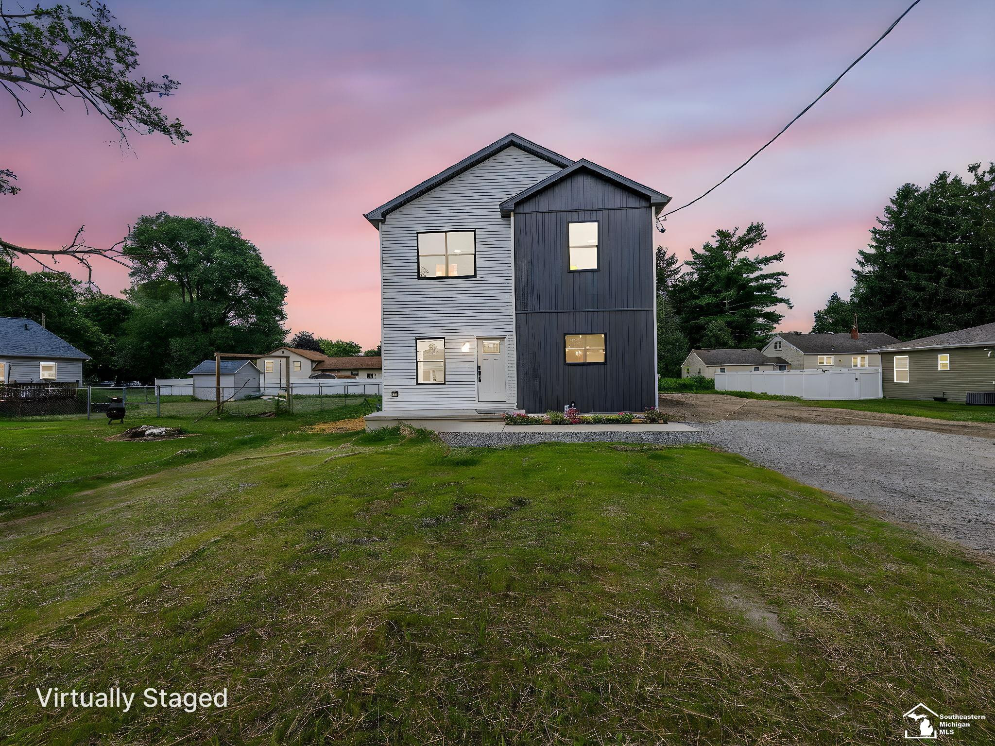 15604 Pine Street, Monroe, MI 48161 — Photo 2