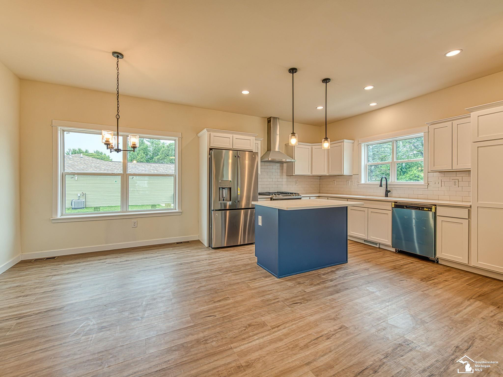 15604 Pine Street, Monroe, MI 48161 — Photo 6