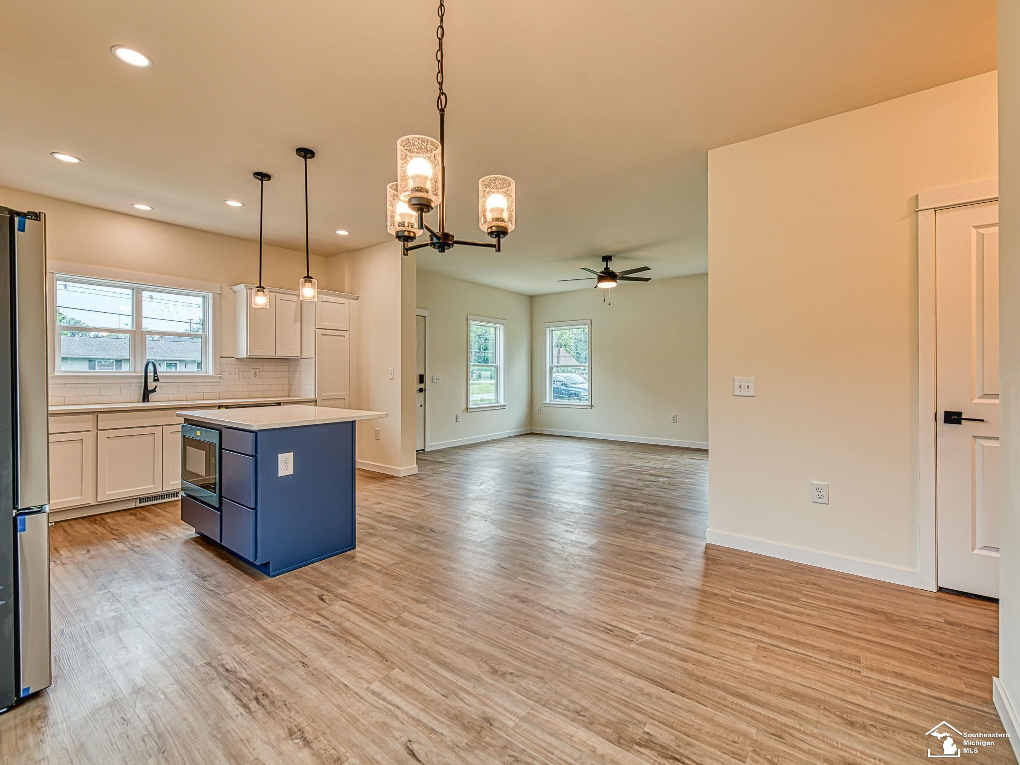 15604 Pine Street, Monroe, MI 48161 — Photo 8