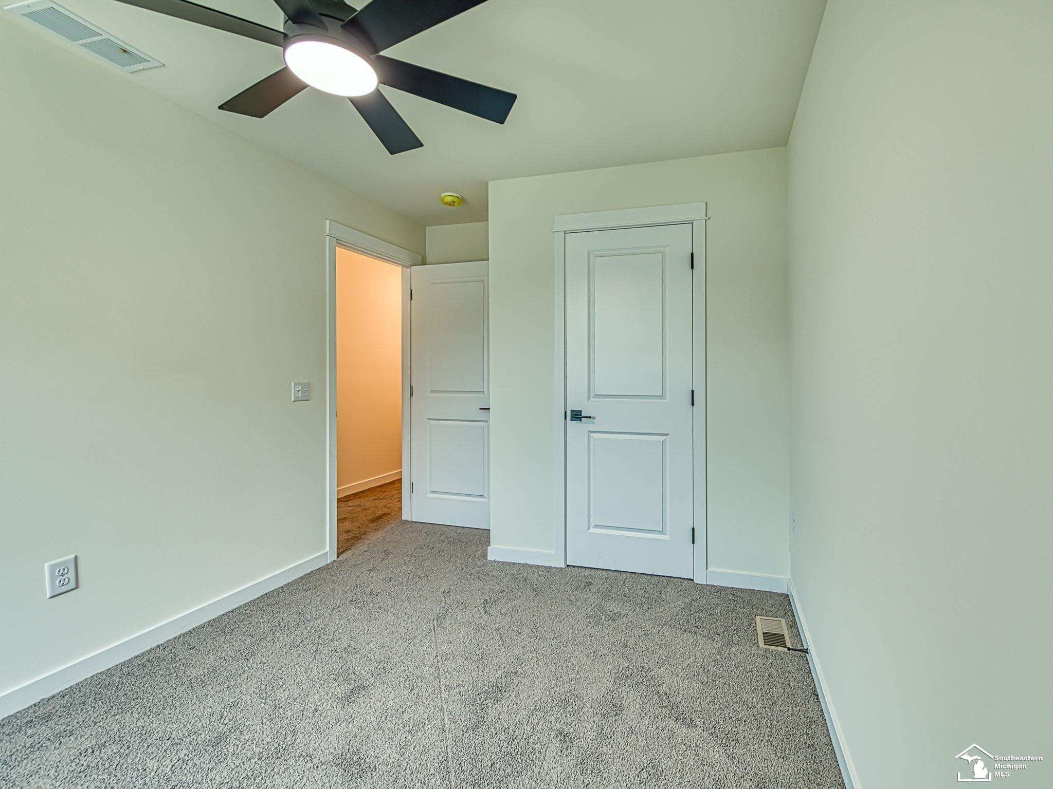 15604 Pine Street, Monroe, MI 48161 — Photo 16