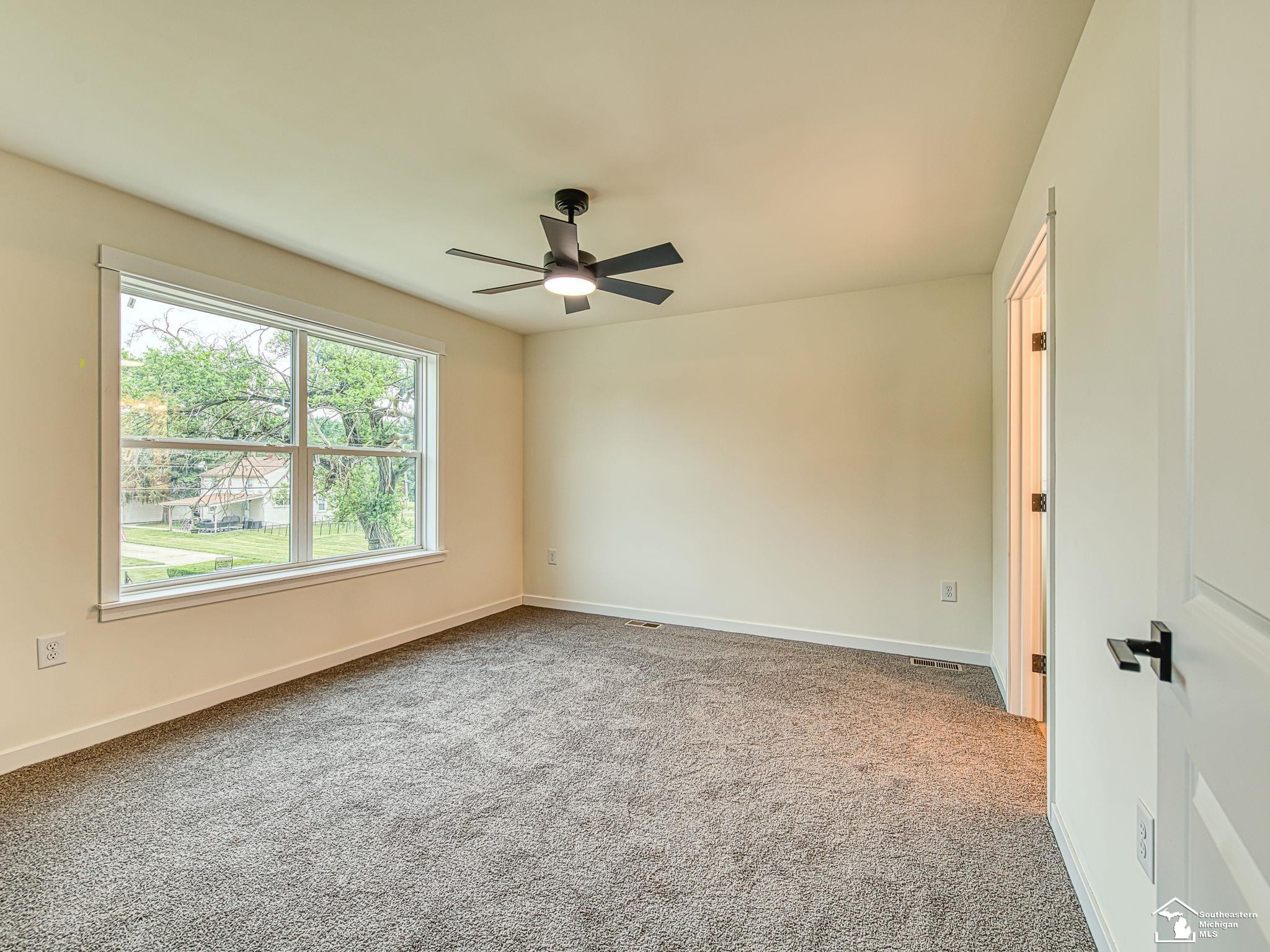 15604 Pine Street, Monroe, MI 48161 — Photo 18