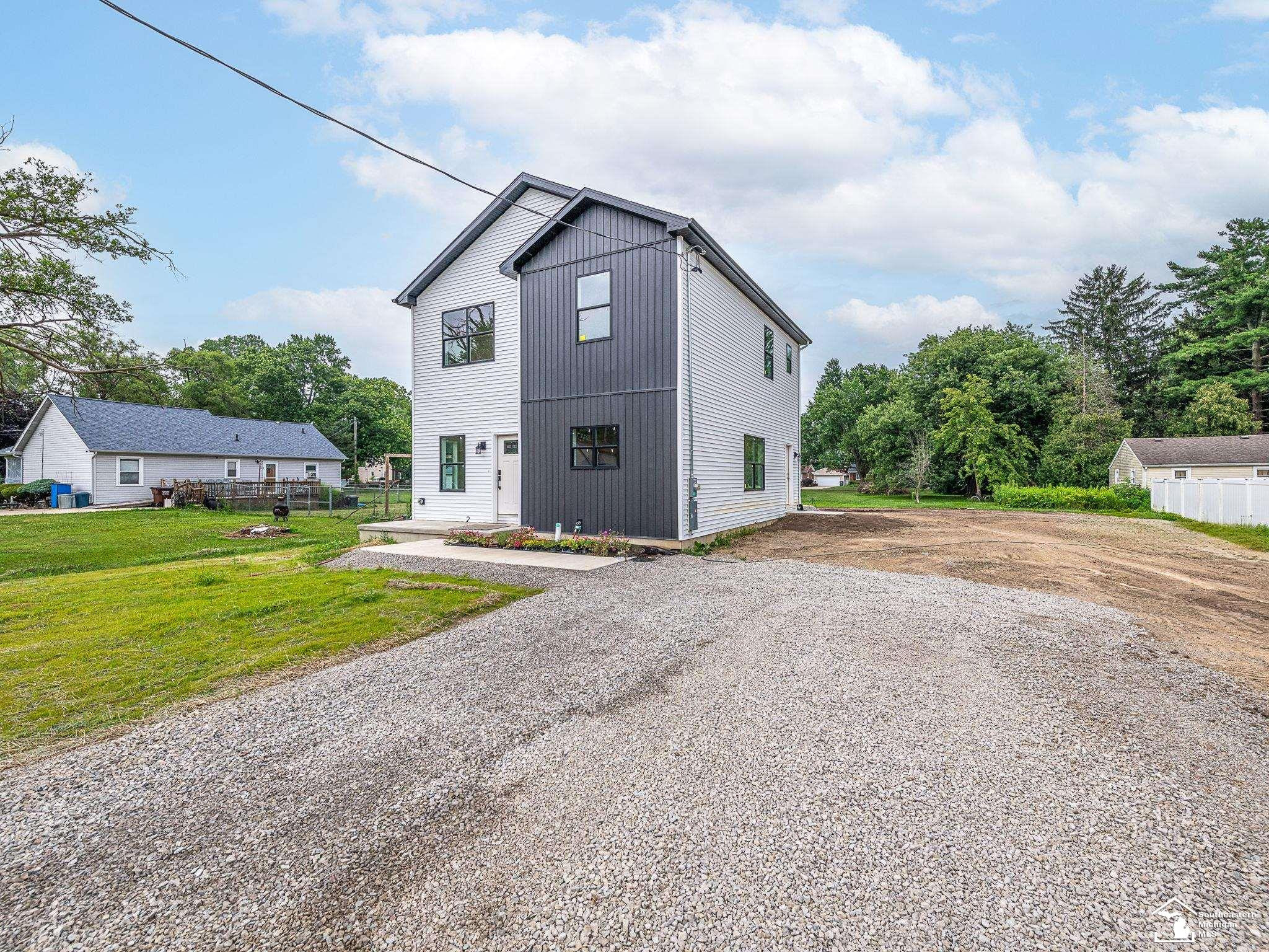15604 Pine Street, Monroe, MI 48161 — Photo 28