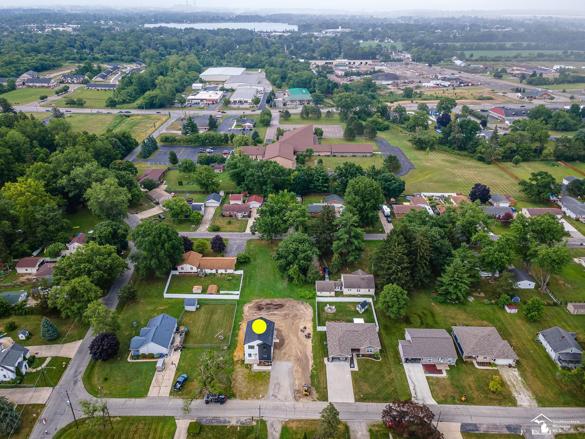 15604 Pine Street, Monroe, MI 48161 — Photo 37