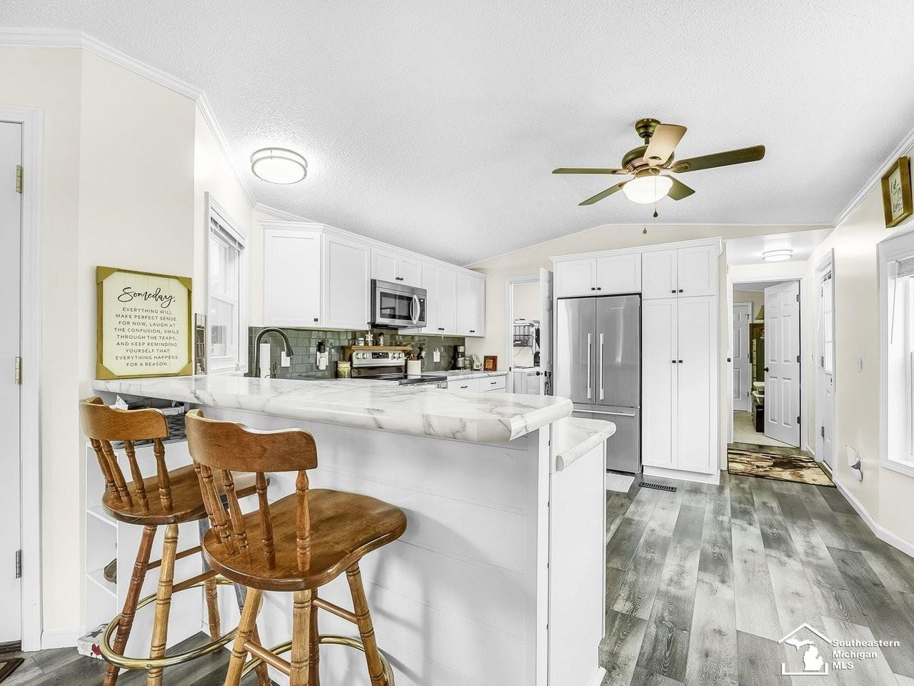 9122 Perry Road, Erie, MI — Photo 9