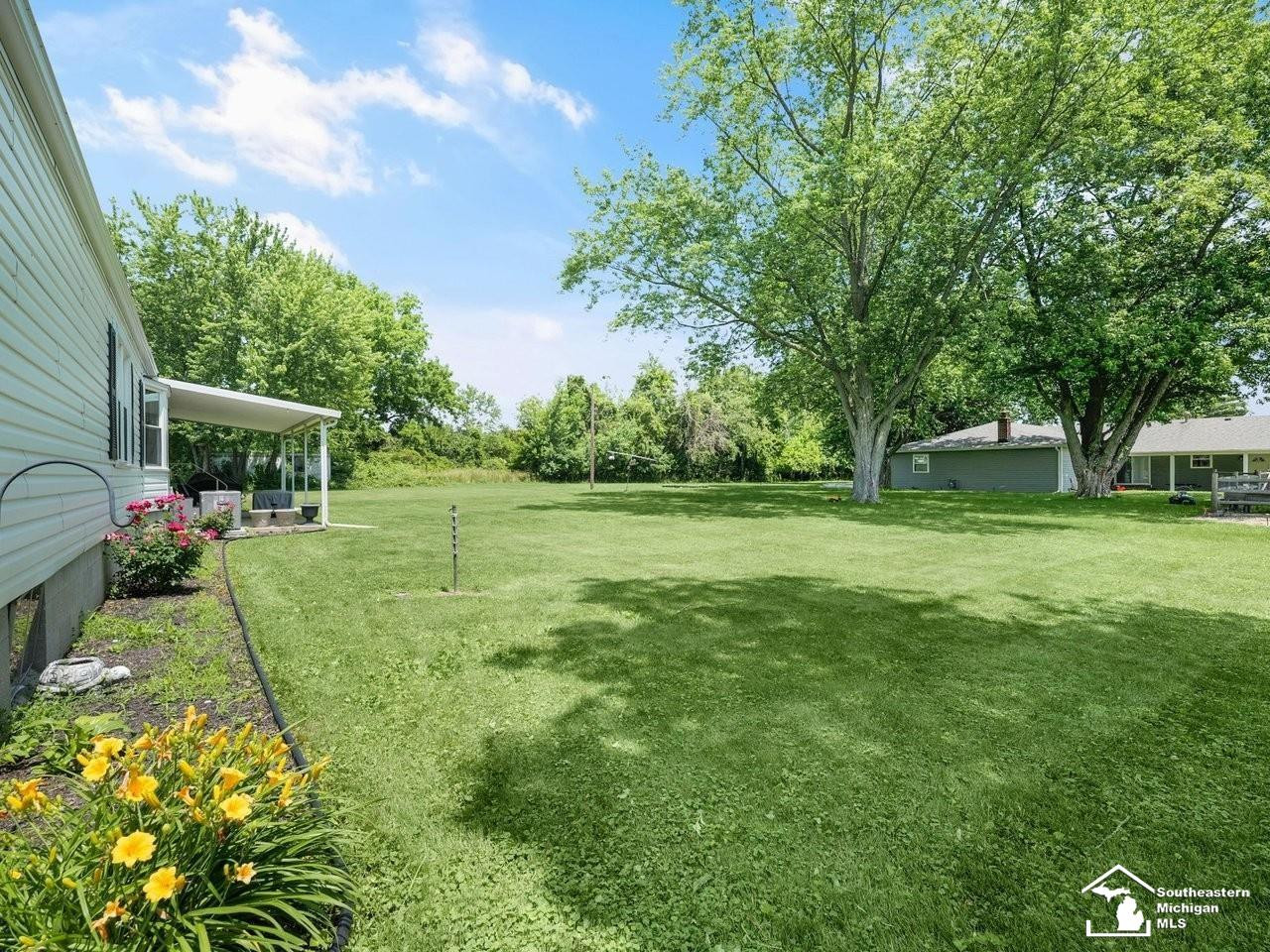 9122 Perry Road, Erie, MI — Photo 28