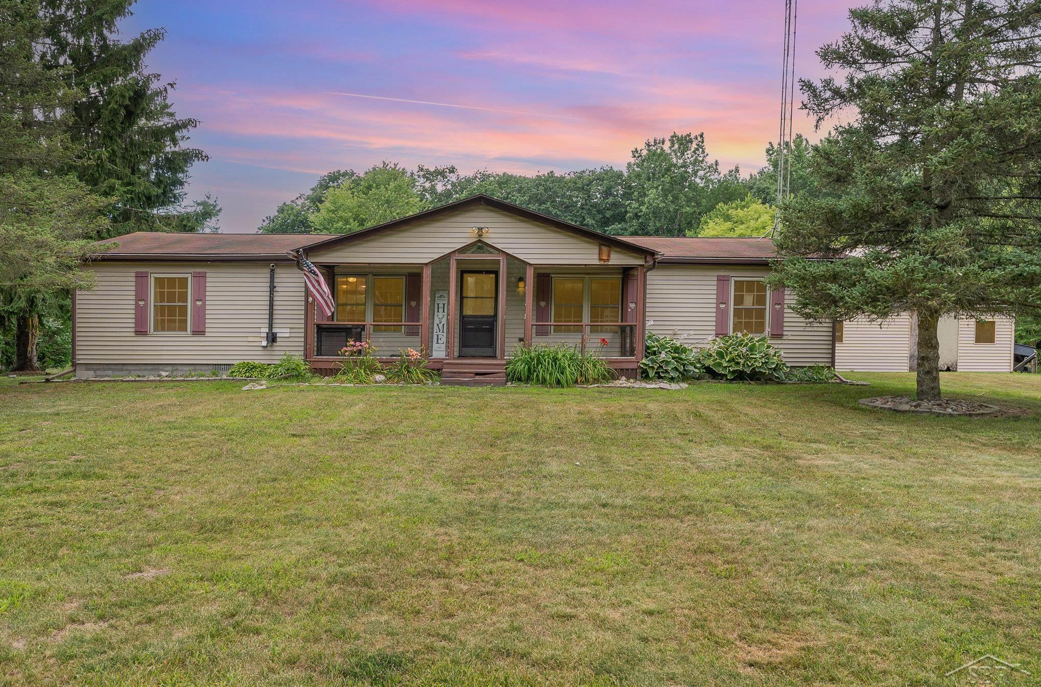 4625 N Hemlock Road, Hemlock, MI 48626 — front exterior