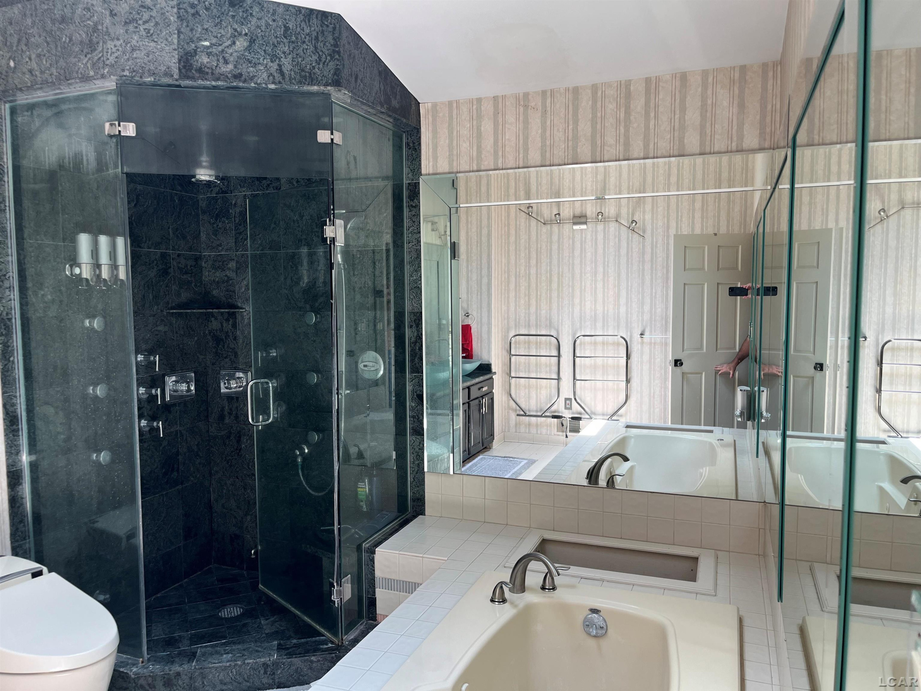 516 River Pointe Circle, Milan, MI — Photo 12