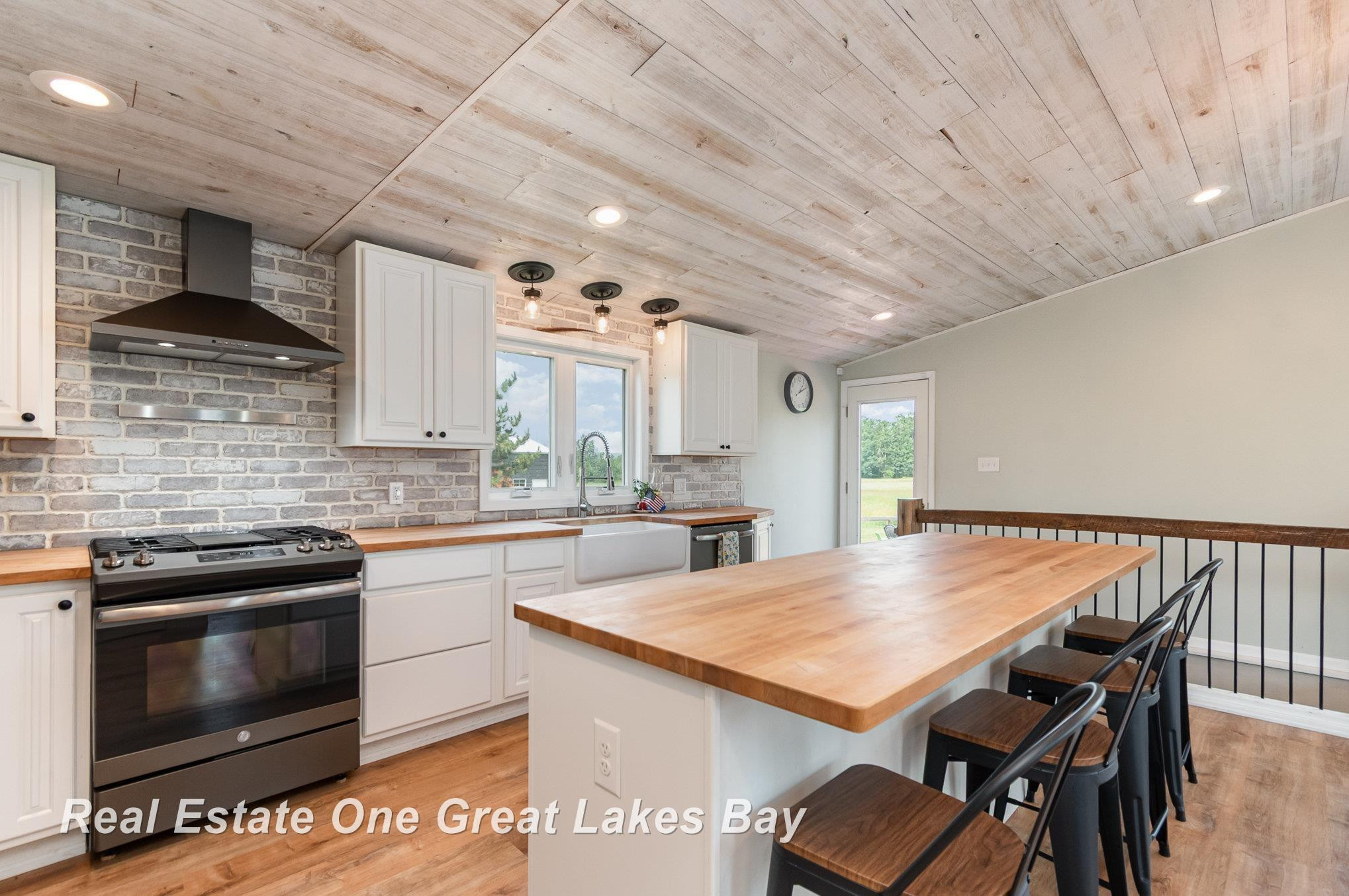 1462 McGregor Road, Vanderbilt, MI 49795 — Photo 7