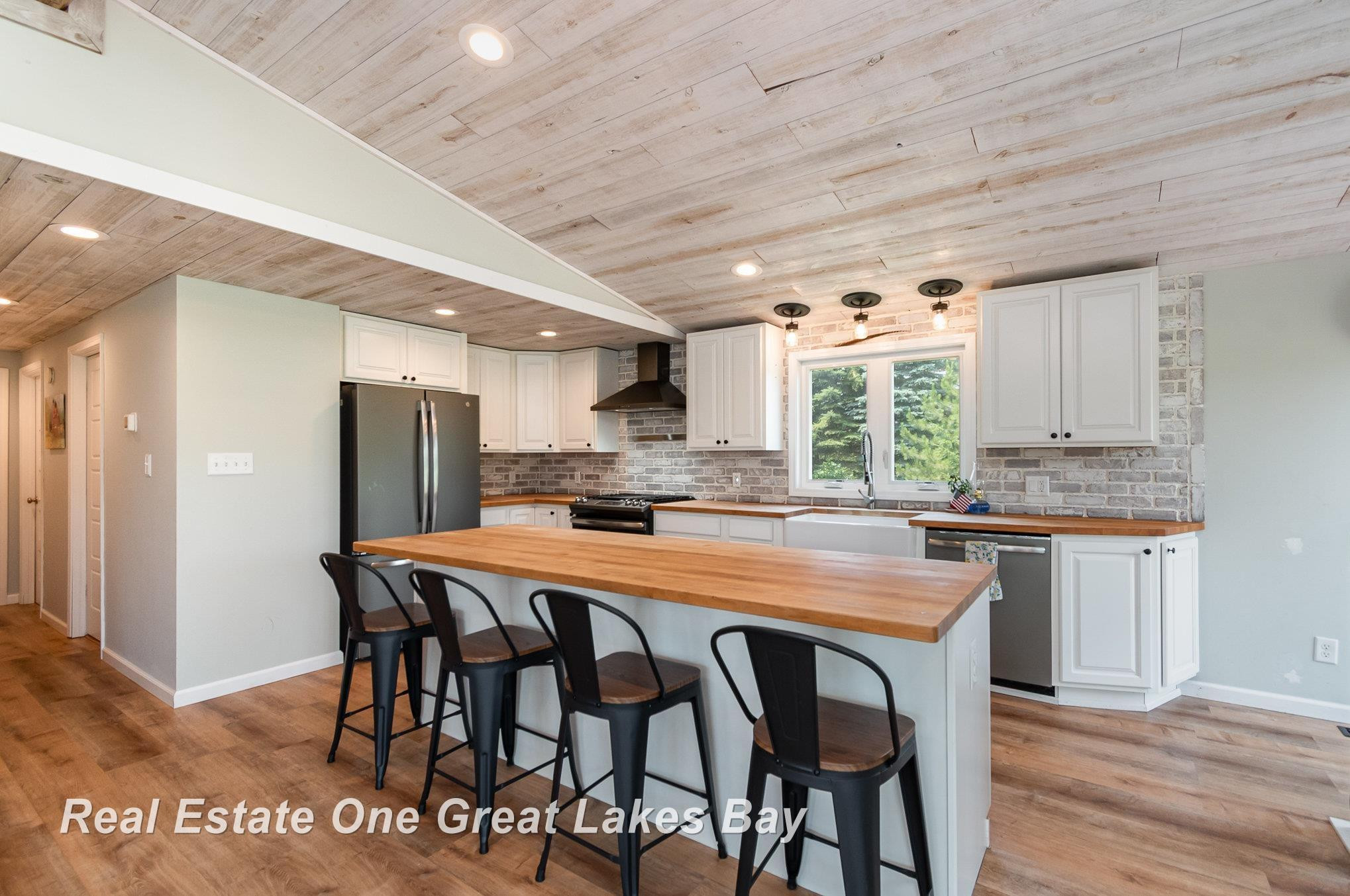 1462 McGregor Road, Vanderbilt, MI 49795 — Photo 9