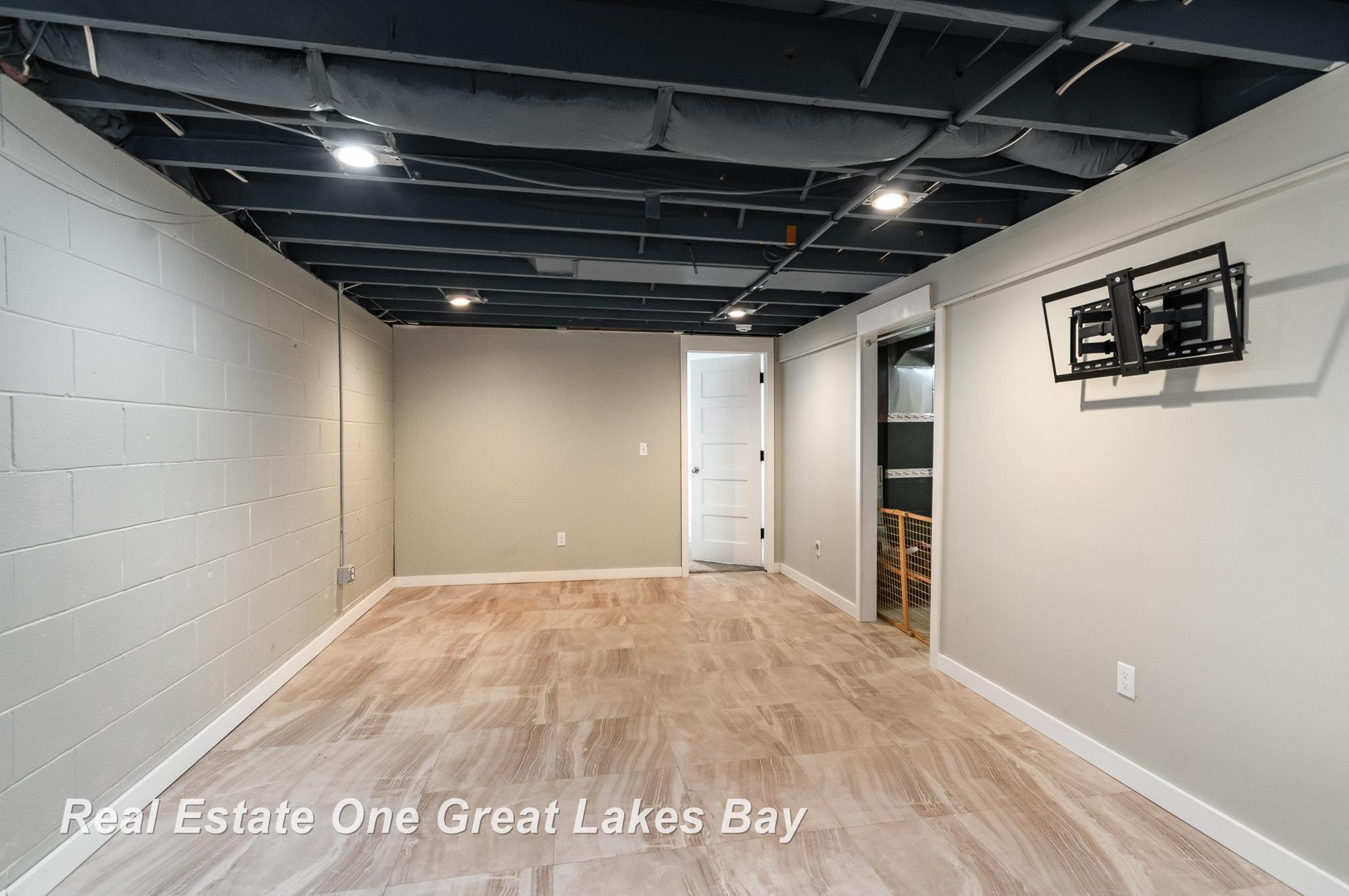 1462 McGregor Road, Vanderbilt, MI 49795 — Photo 18