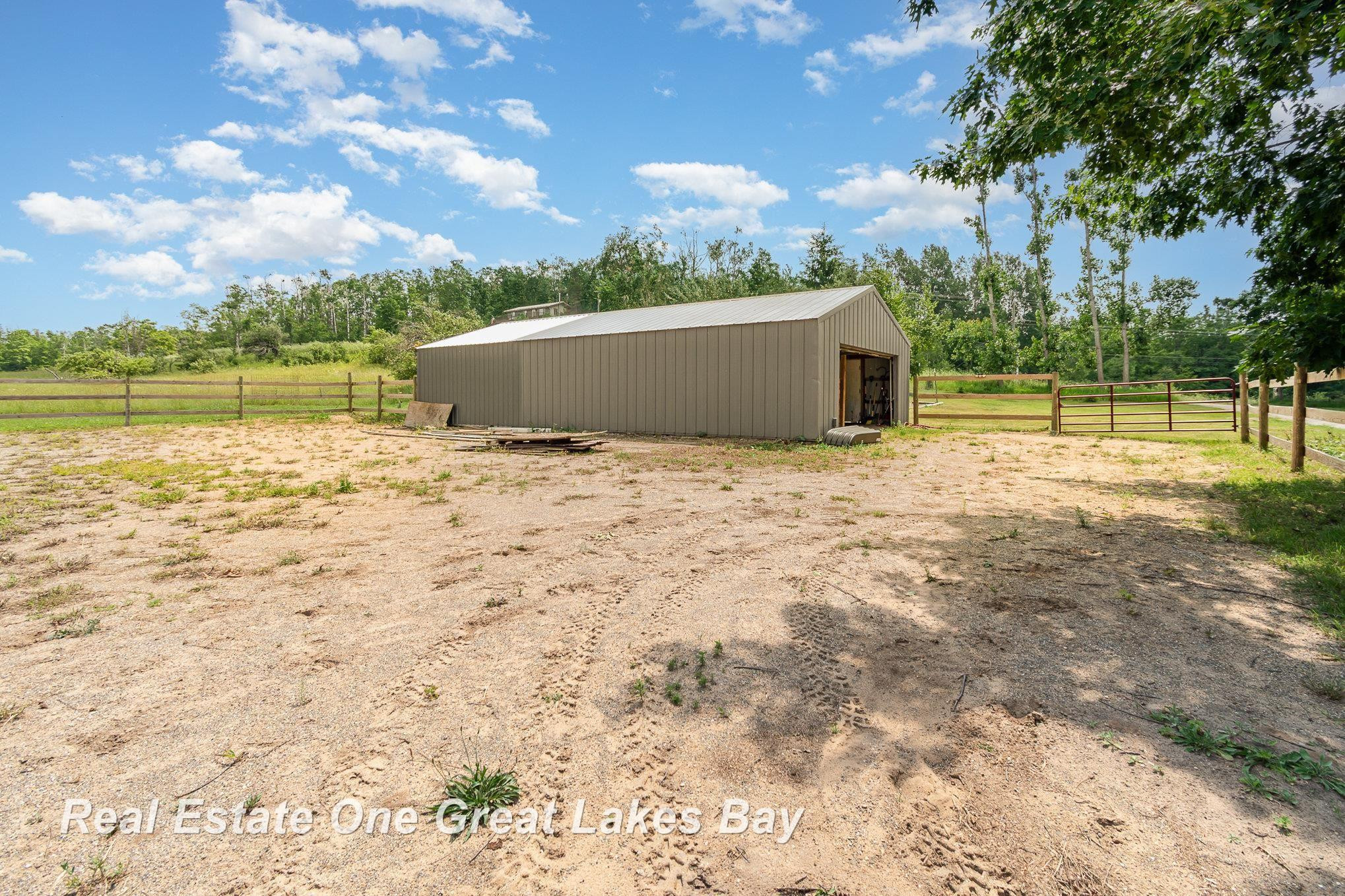 1462 McGregor Road, Vanderbilt, MI 49795 — Photo 34
