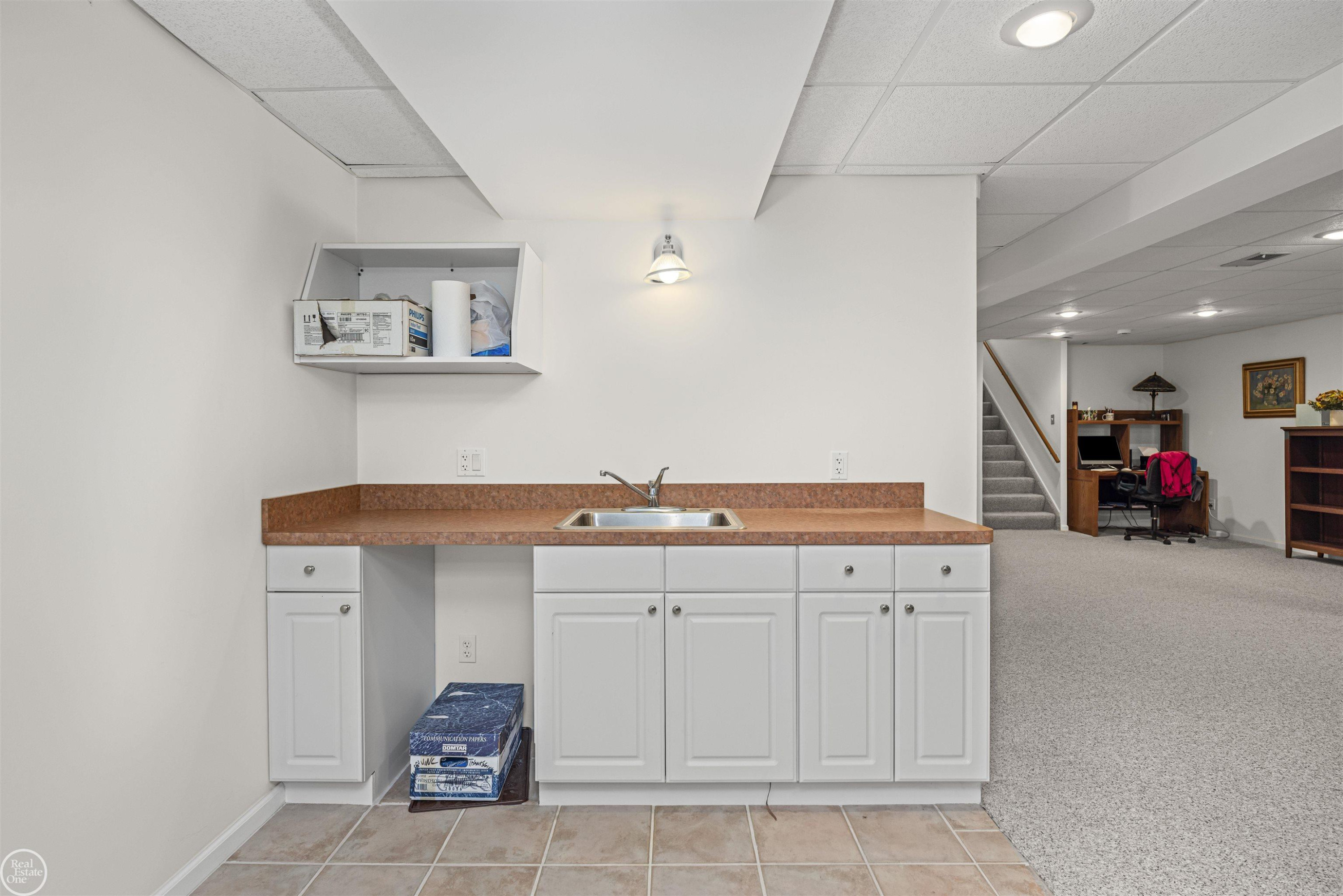 40920 Knightsford Drive, Northville, MI 48168 — Photo 35