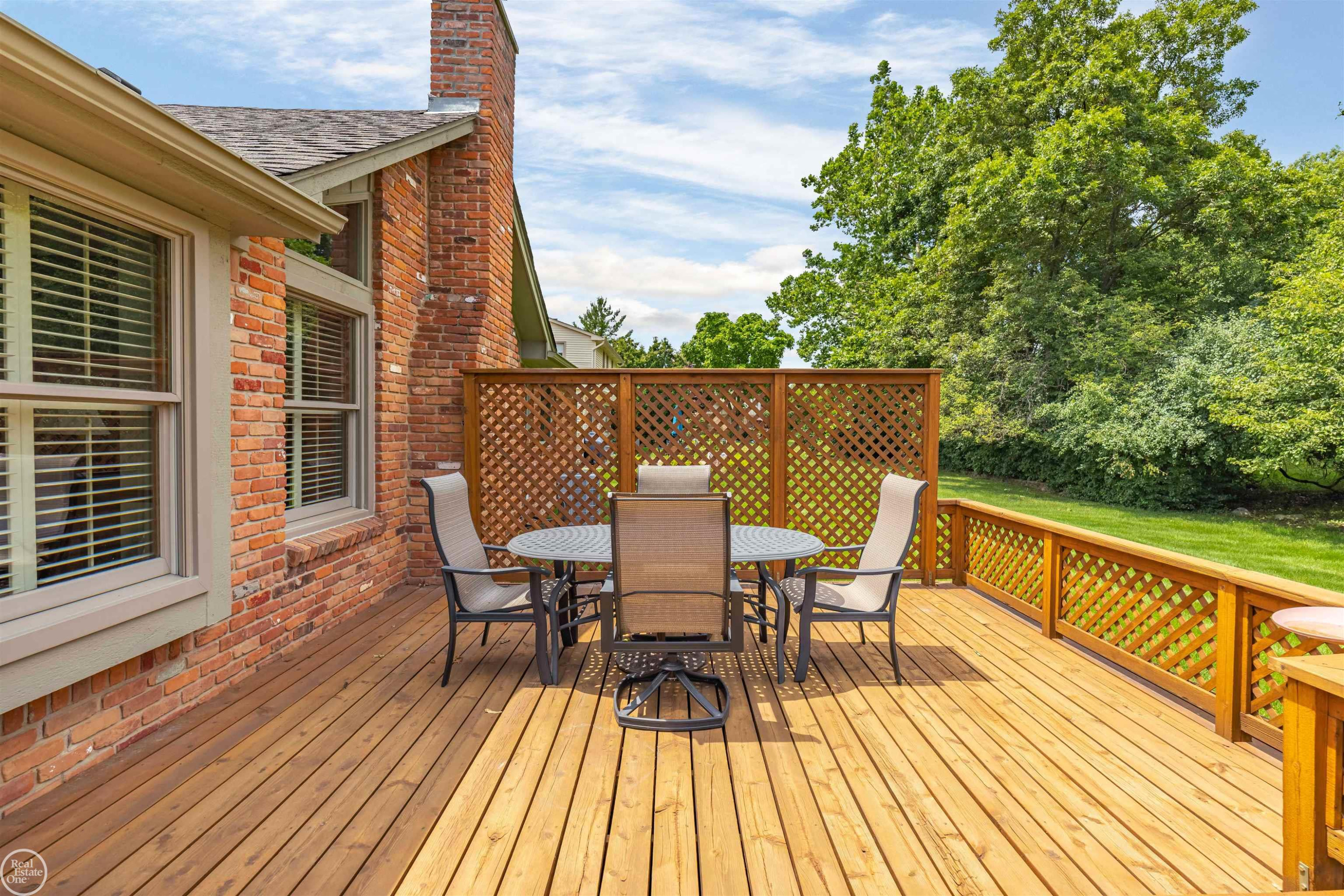 40920 Knightsford Drive, Northville, MI 48168 — Photo 45