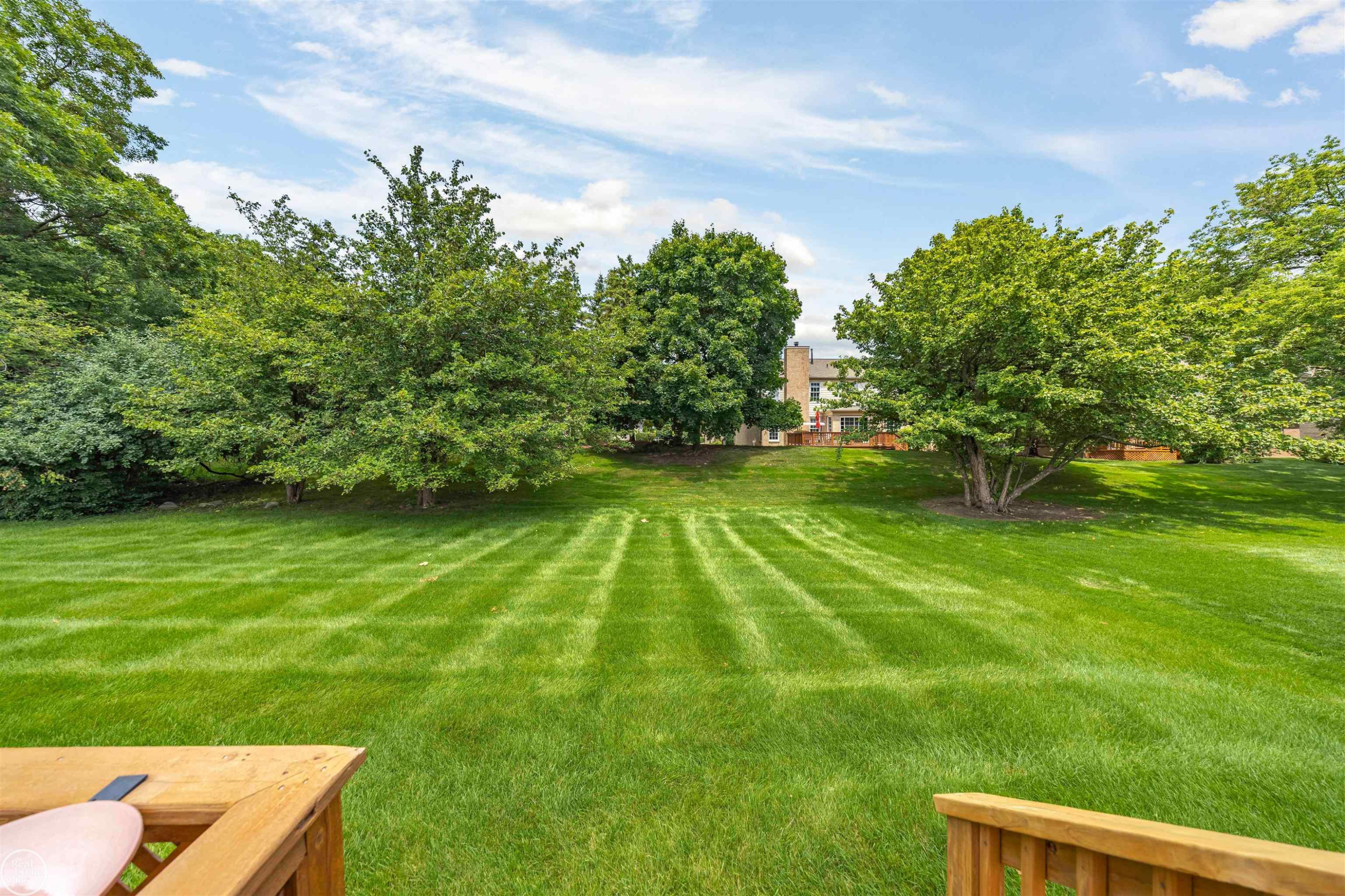 40920 Knightsford Drive, Northville, MI 48168 — Photo 47