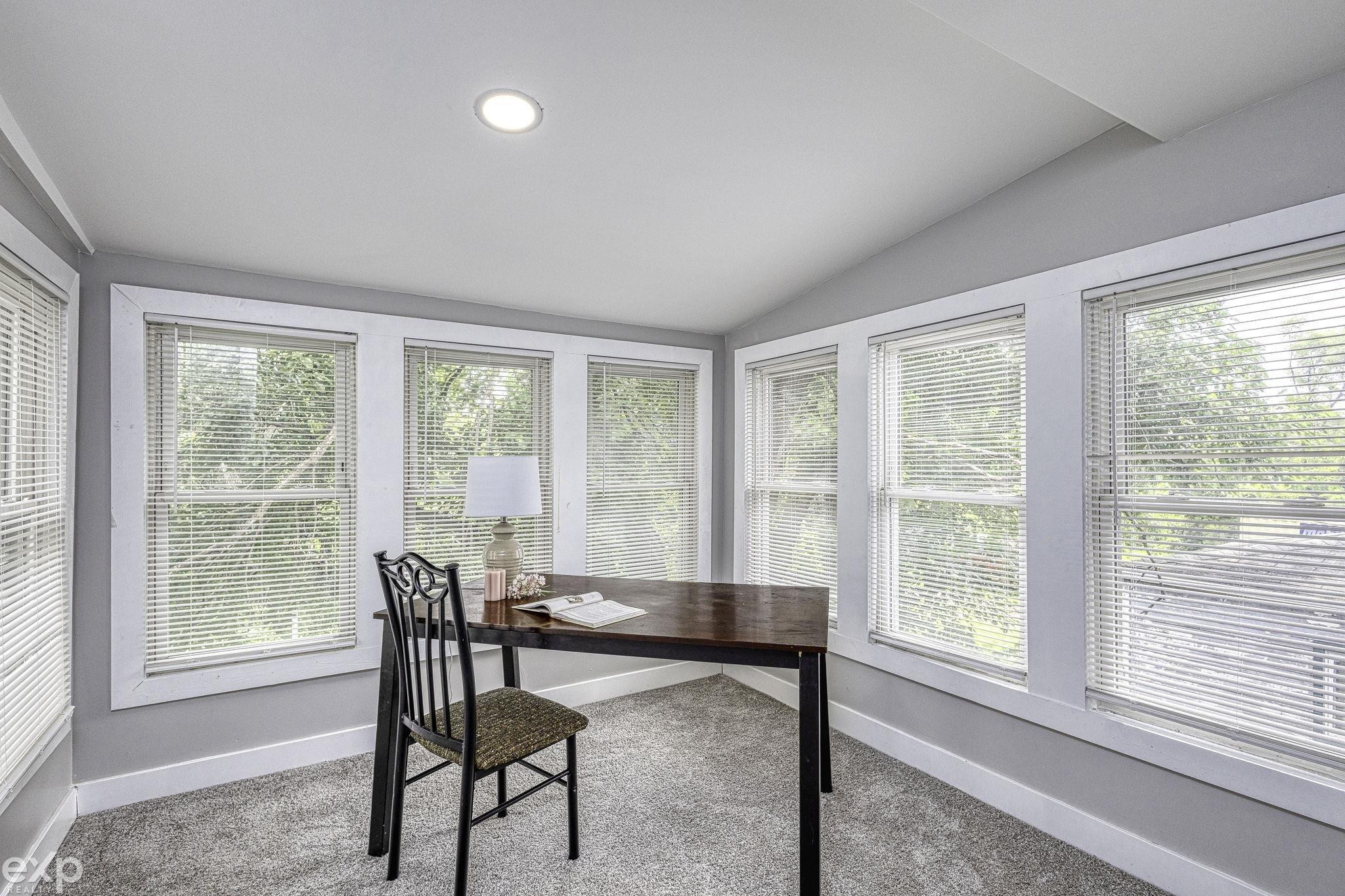 2665 Columbus Street, Detroit, MI 48206 — Photo 27