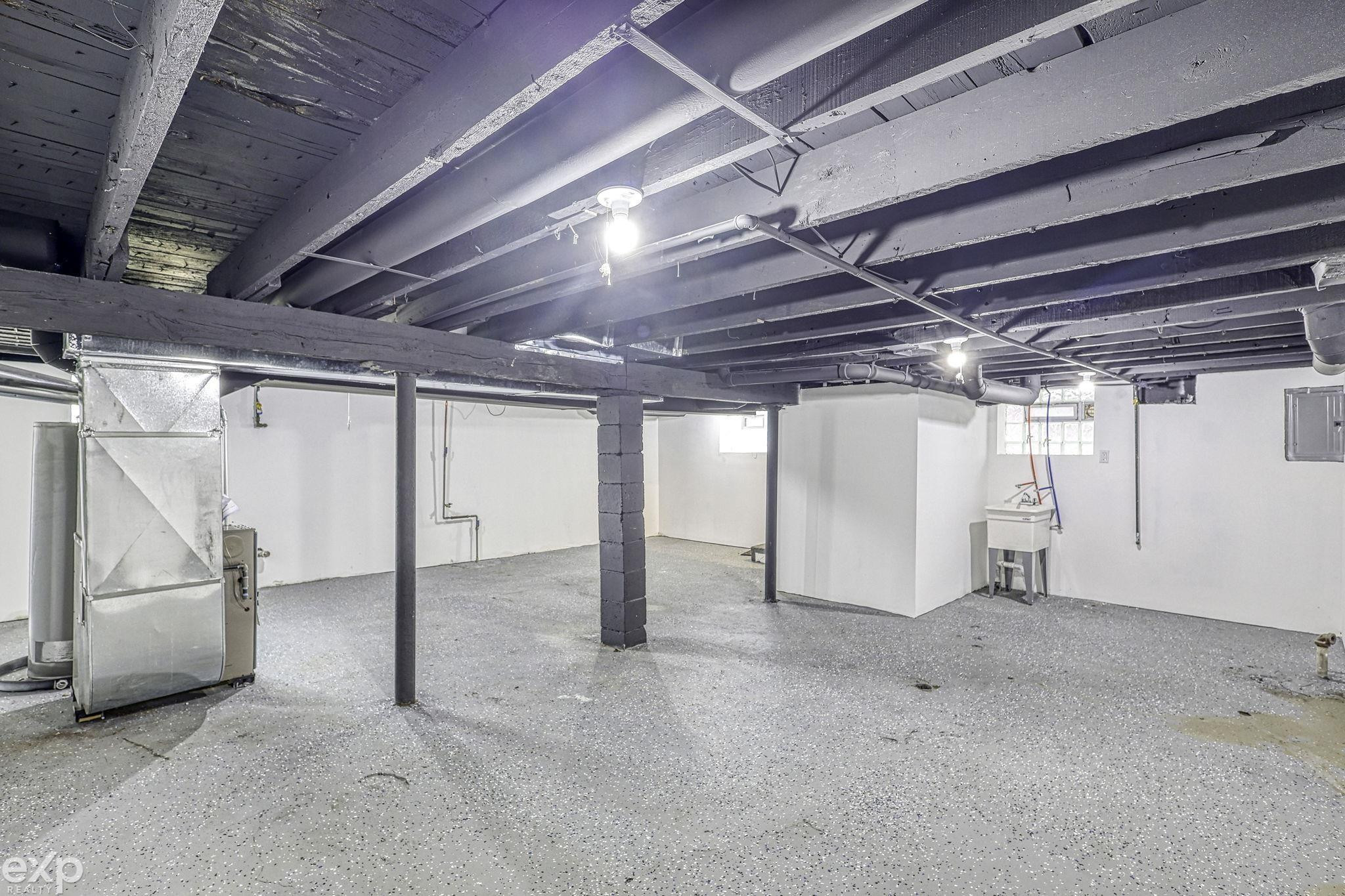 2665 Columbus Street, Detroit, MI 48206 — Photo 34