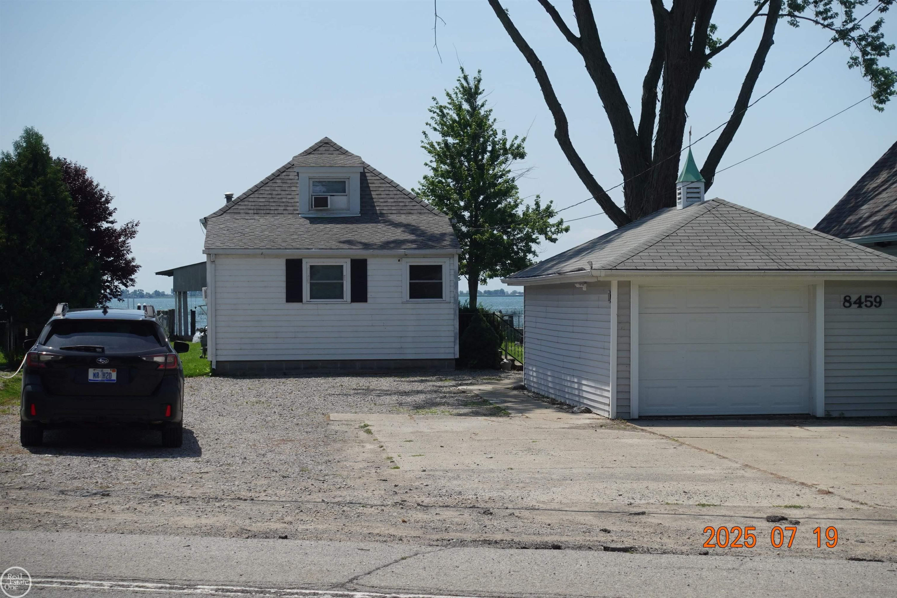 8459 DIXIE Highway, MI — Photo 2