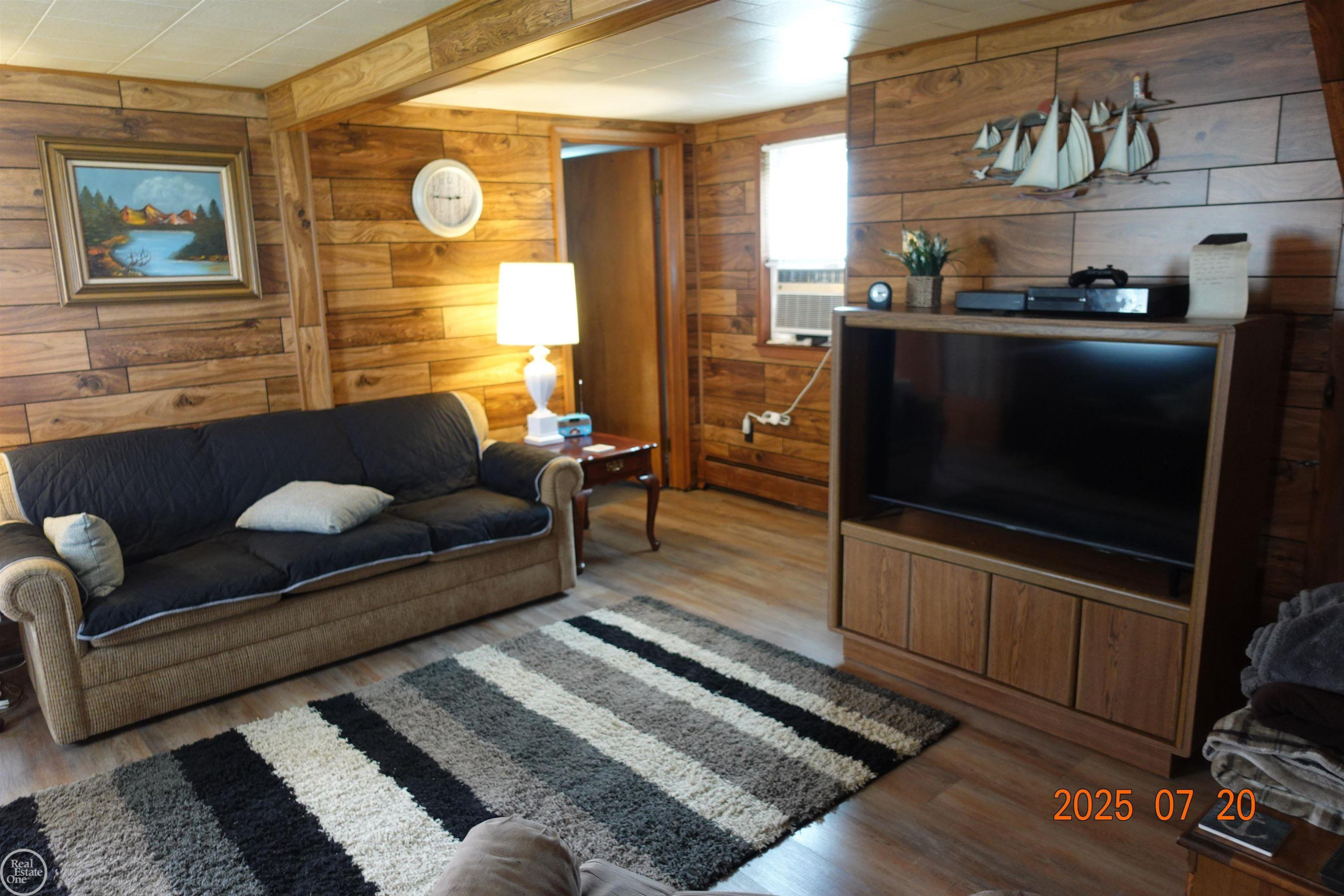 8459 DIXIE Highway, MI — Photo 13