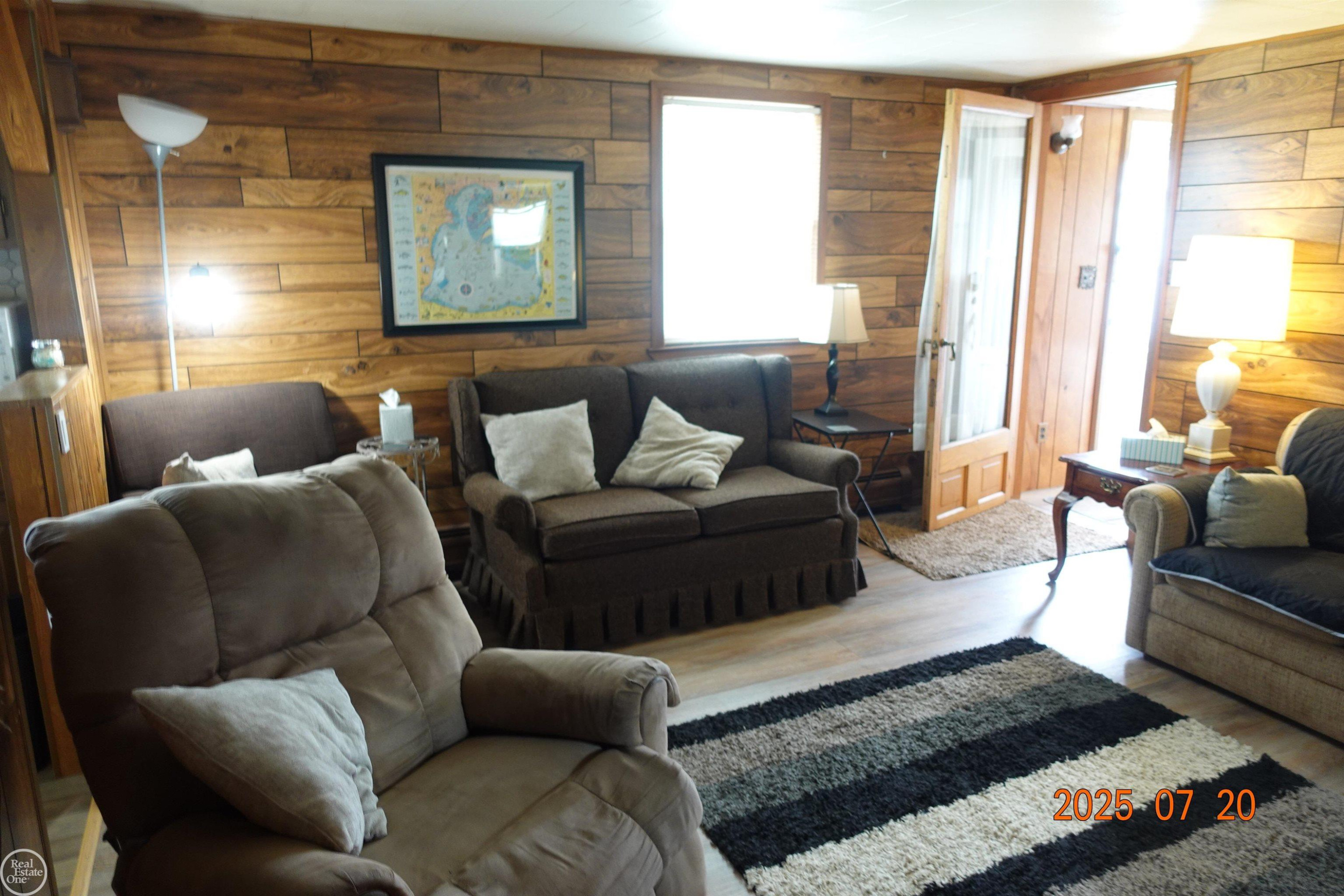 8459 DIXIE Highway, MI — Photo 14