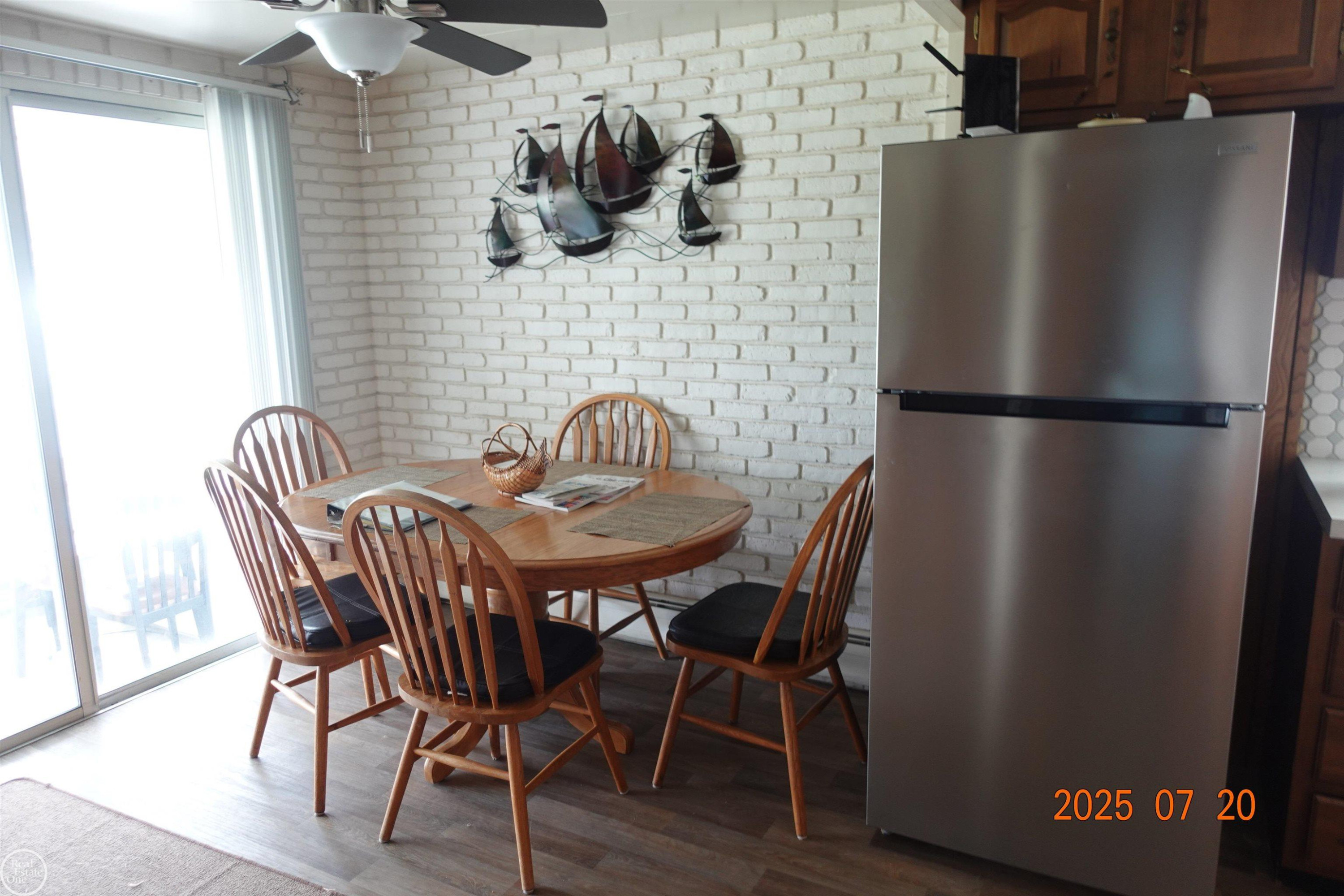 8459 DIXIE Highway, MI — Photo 27