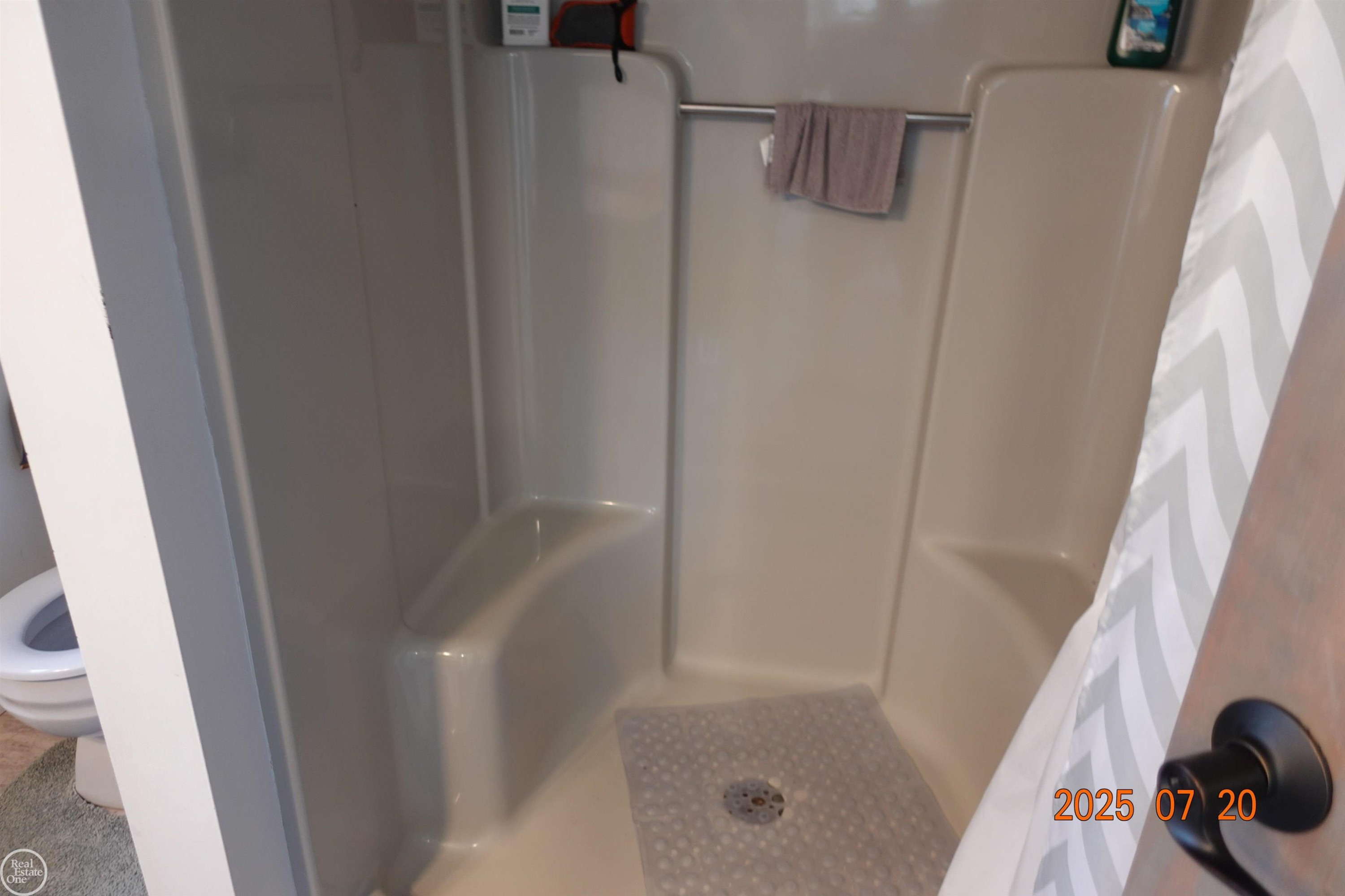 8459 DIXIE Highway, MI — Photo 42