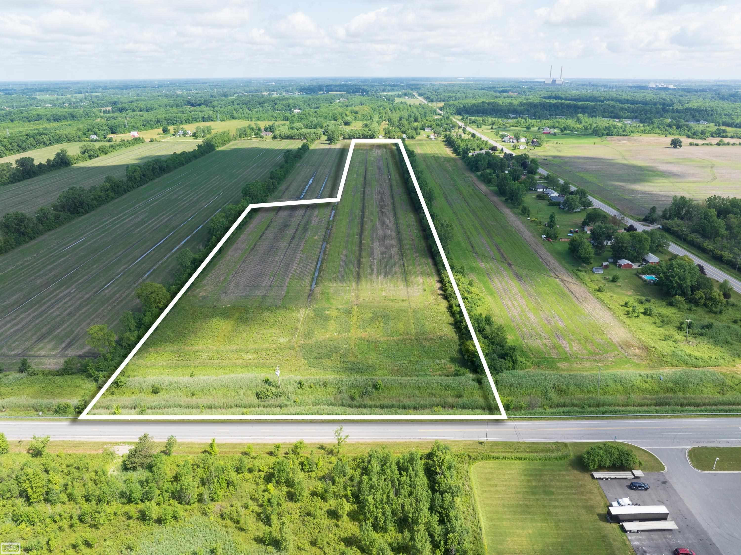 2656 SE Beechwood Drive, Grand Rapids, MI, 49506