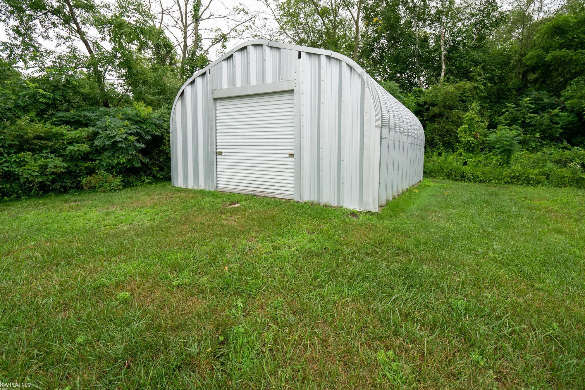 7911 Fountain Street, MI 48059 — Photo 17