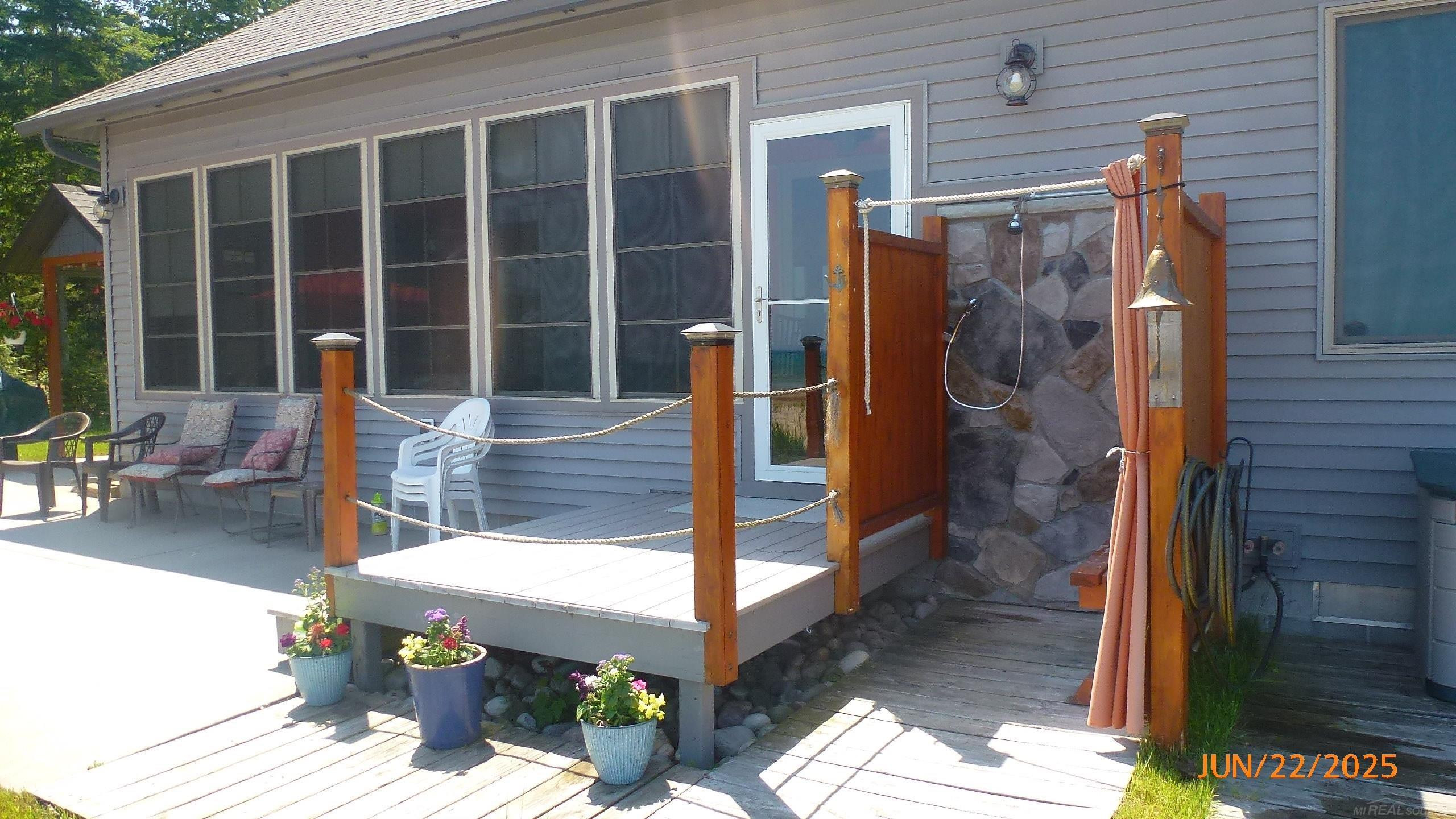 2520 Lakeshore Drive, Harrisville, MI 48741 — Photo 5