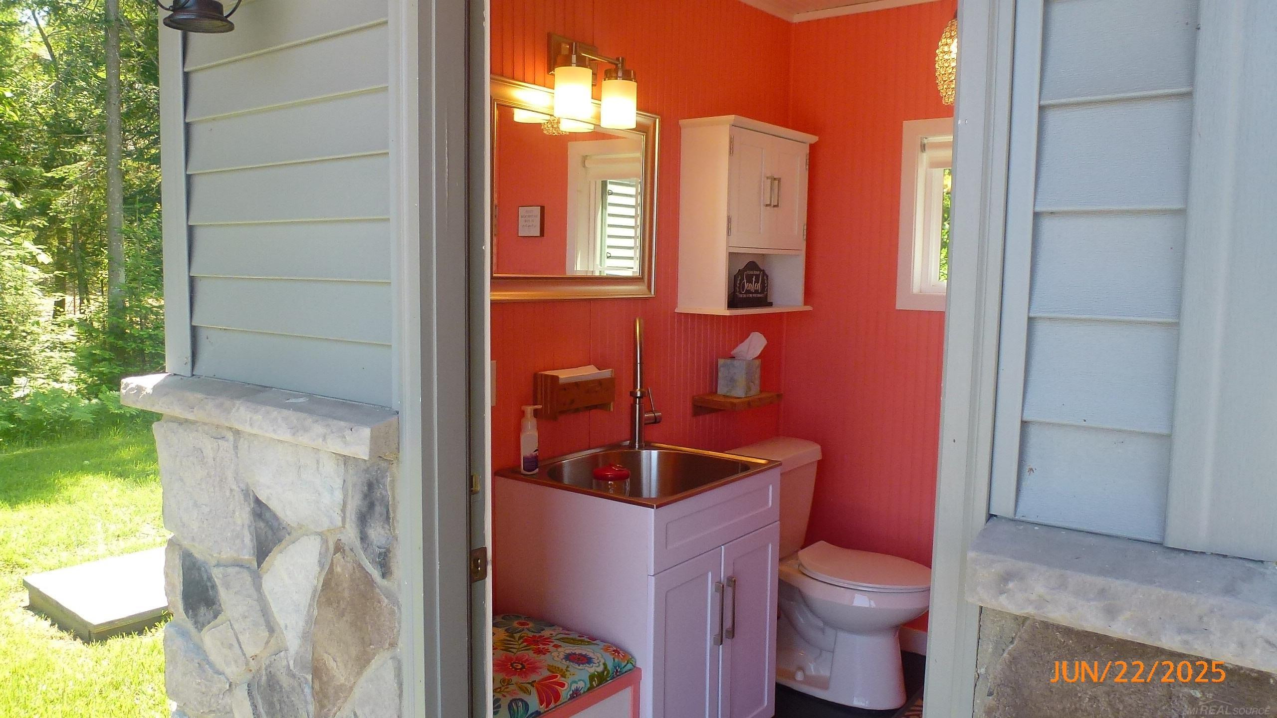 2520 Lakeshore Drive, Harrisville, MI 48741 — Photo 11