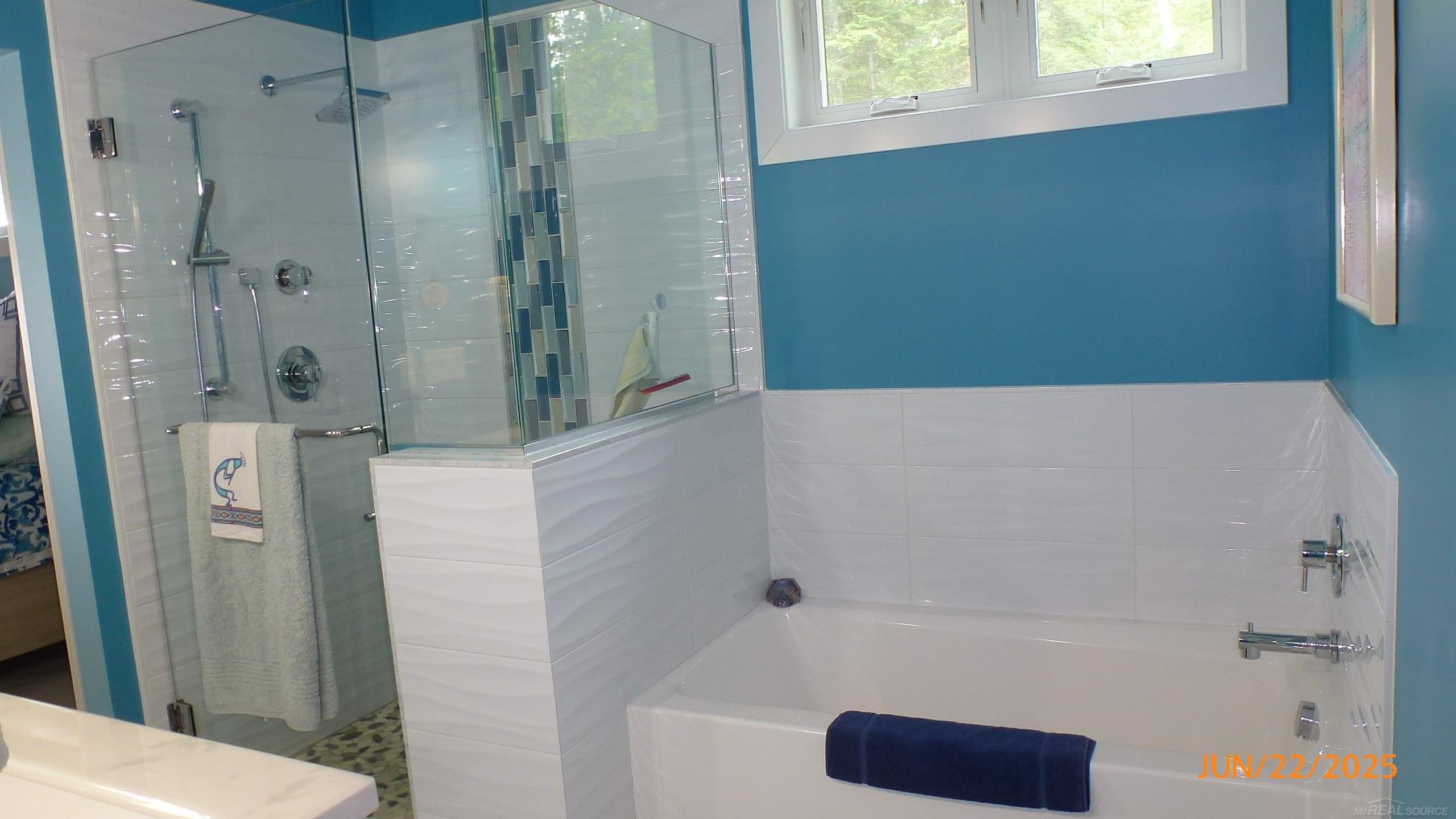 2520 Lakeshore Drive, Harrisville, MI 48741 — Photo 22