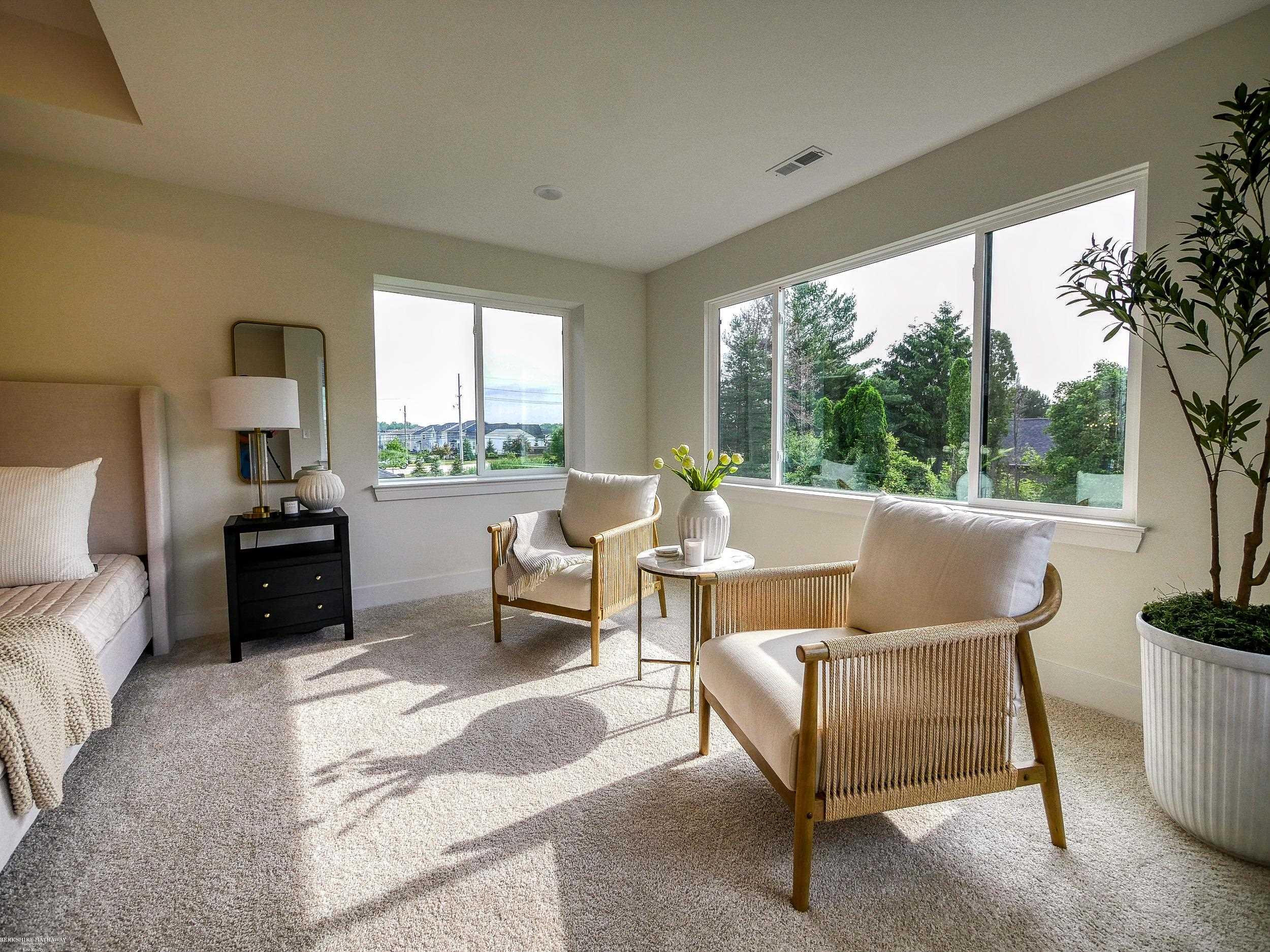50930 Mistwood Drive, Macomb, MI 48042 — Photo 11