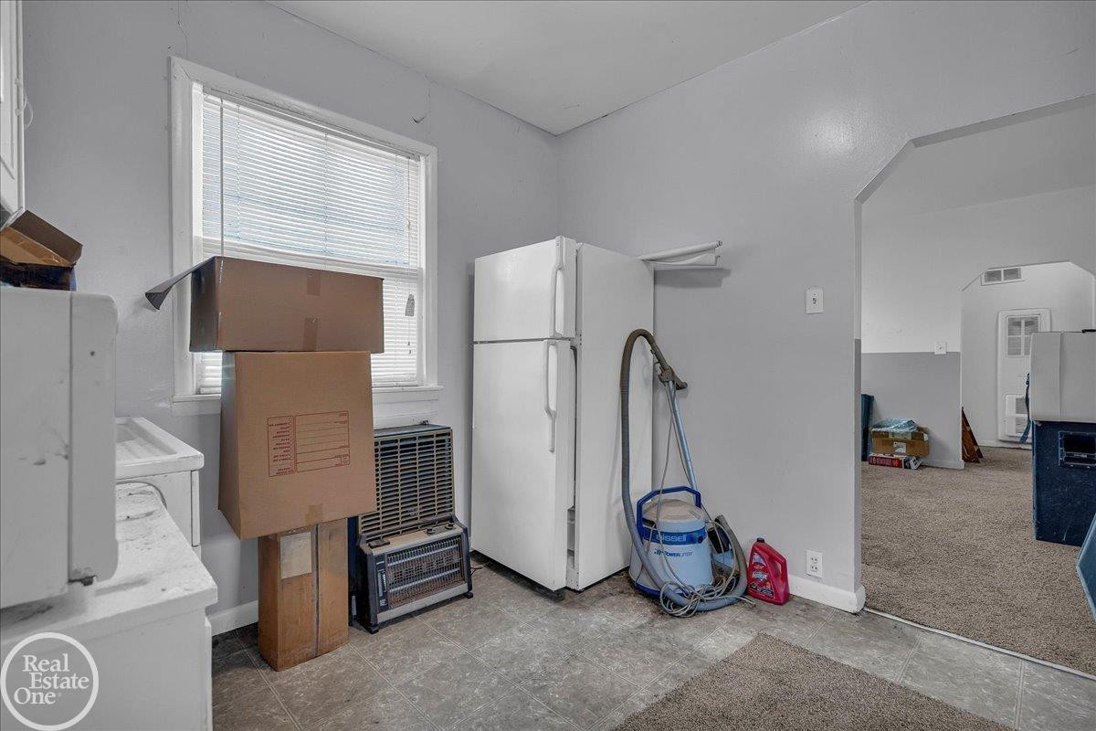39554 Jefferson Avenue, MI — Photo 20