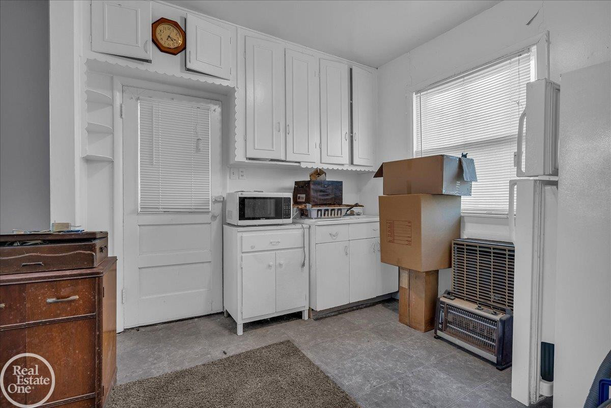 39554 Jefferson Avenue, MI — Photo 19