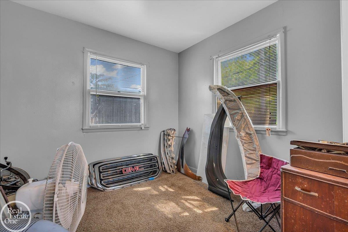 39554 Jefferson Avenue, MI — Photo 21