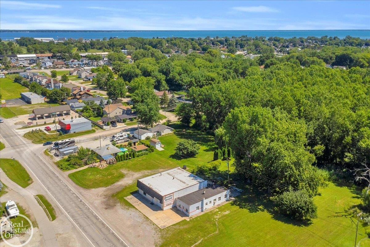 39554 Jefferson Avenue, MI — Photo 39