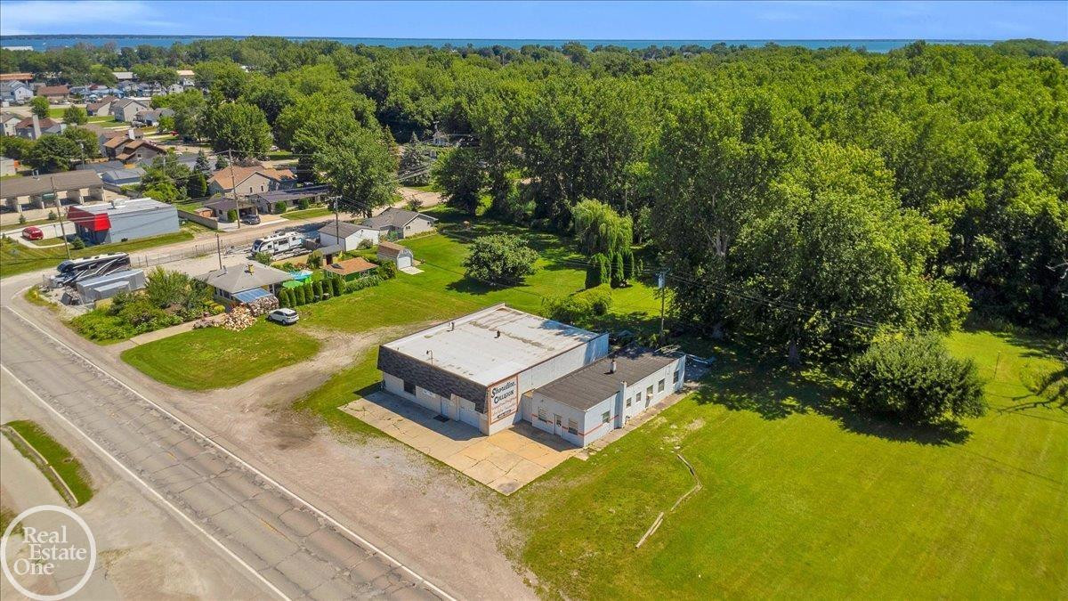 39554 Jefferson Avenue, MI — Photo 45