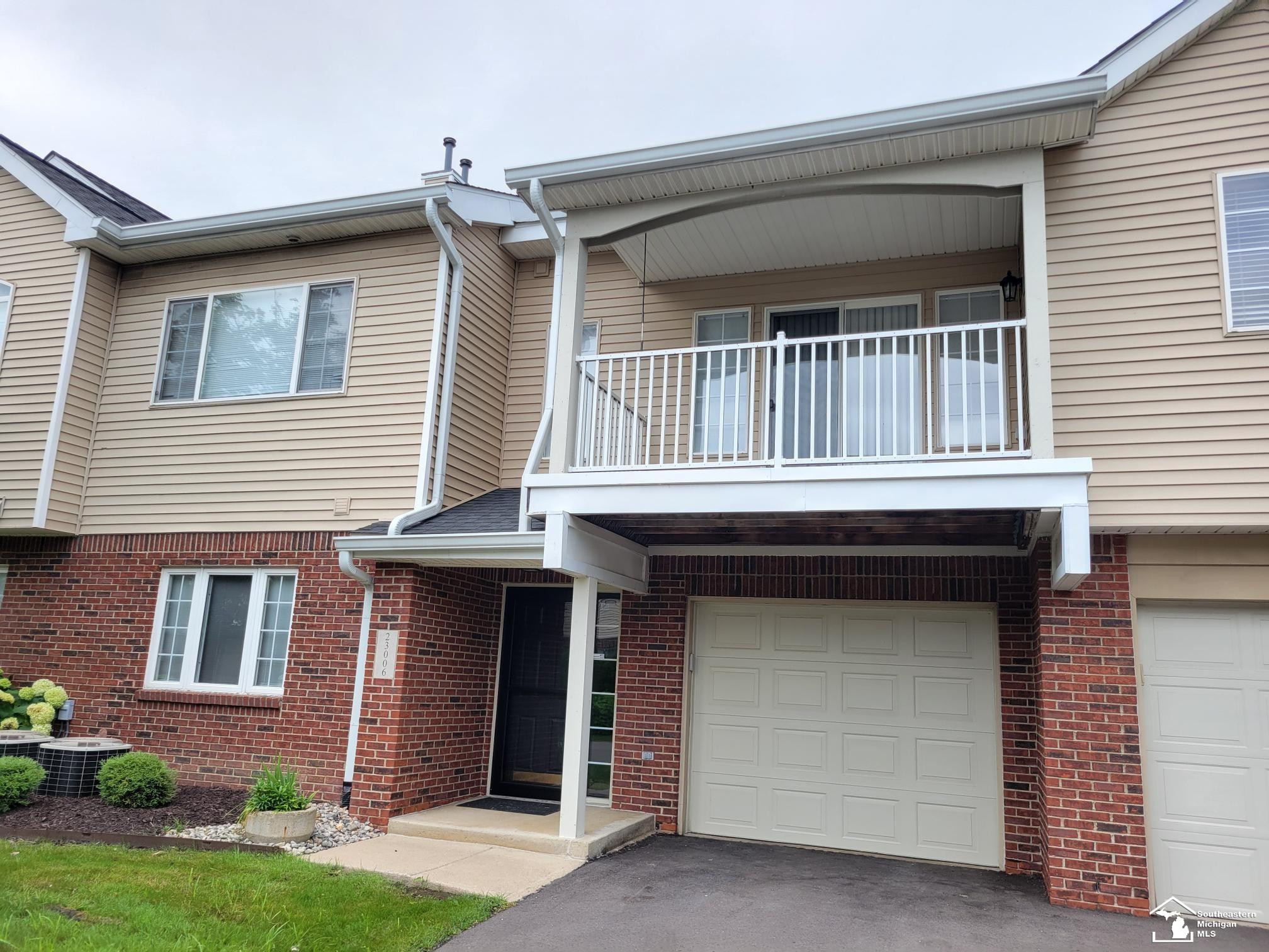 23006 Fairlane Boulevard, MI 48183 — Photo 2