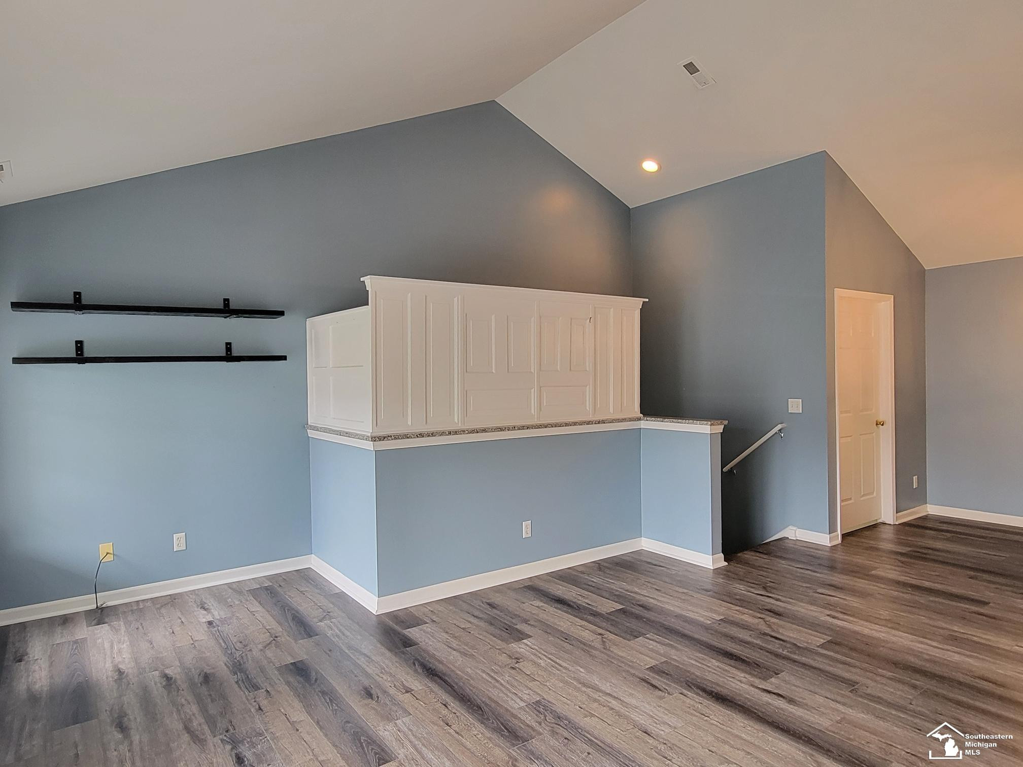23006 Fairlane Boulevard, MI 48183 — Photo 4
