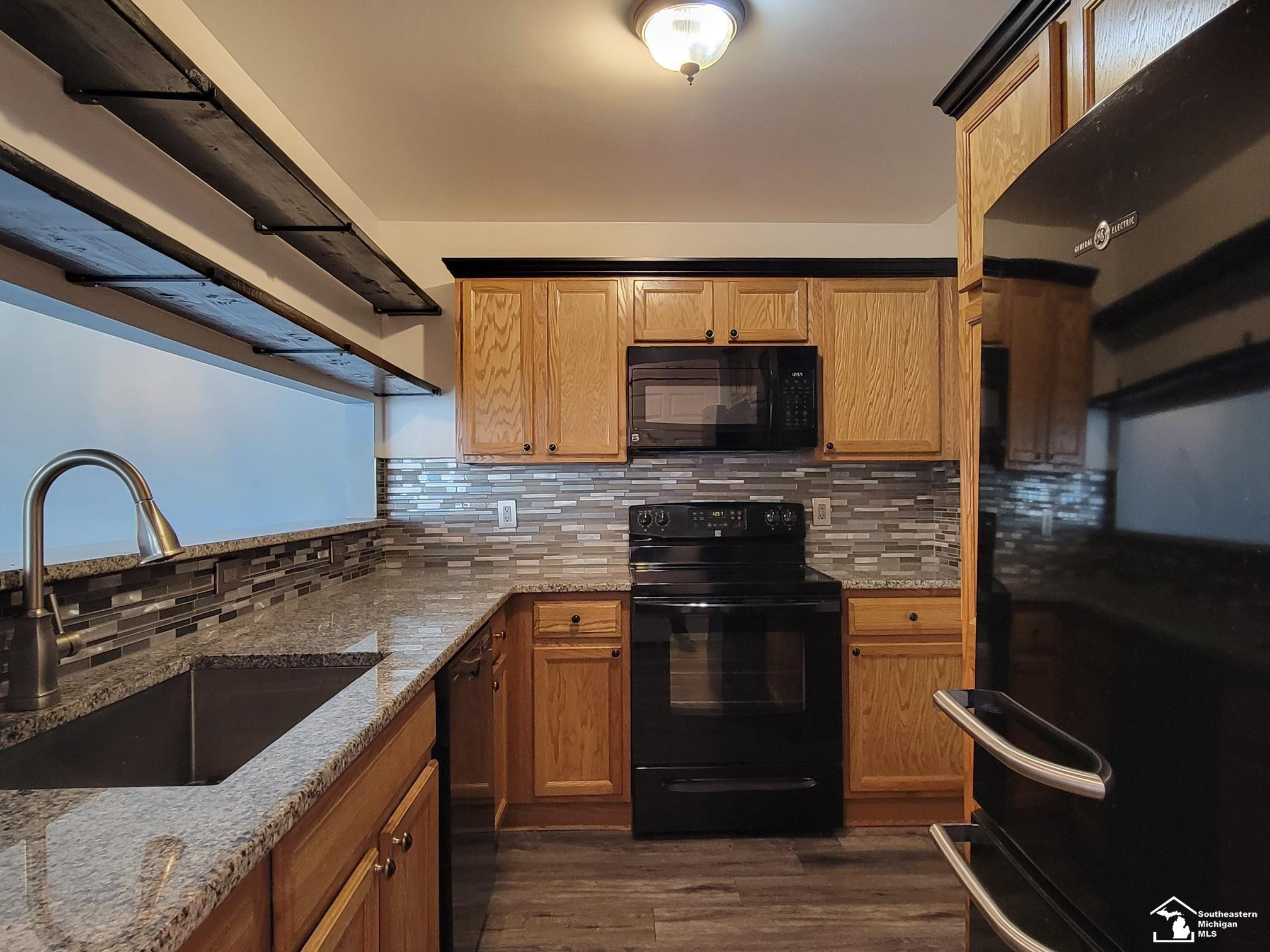 23006 Fairlane Boulevard, MI 48183 — Photo 11