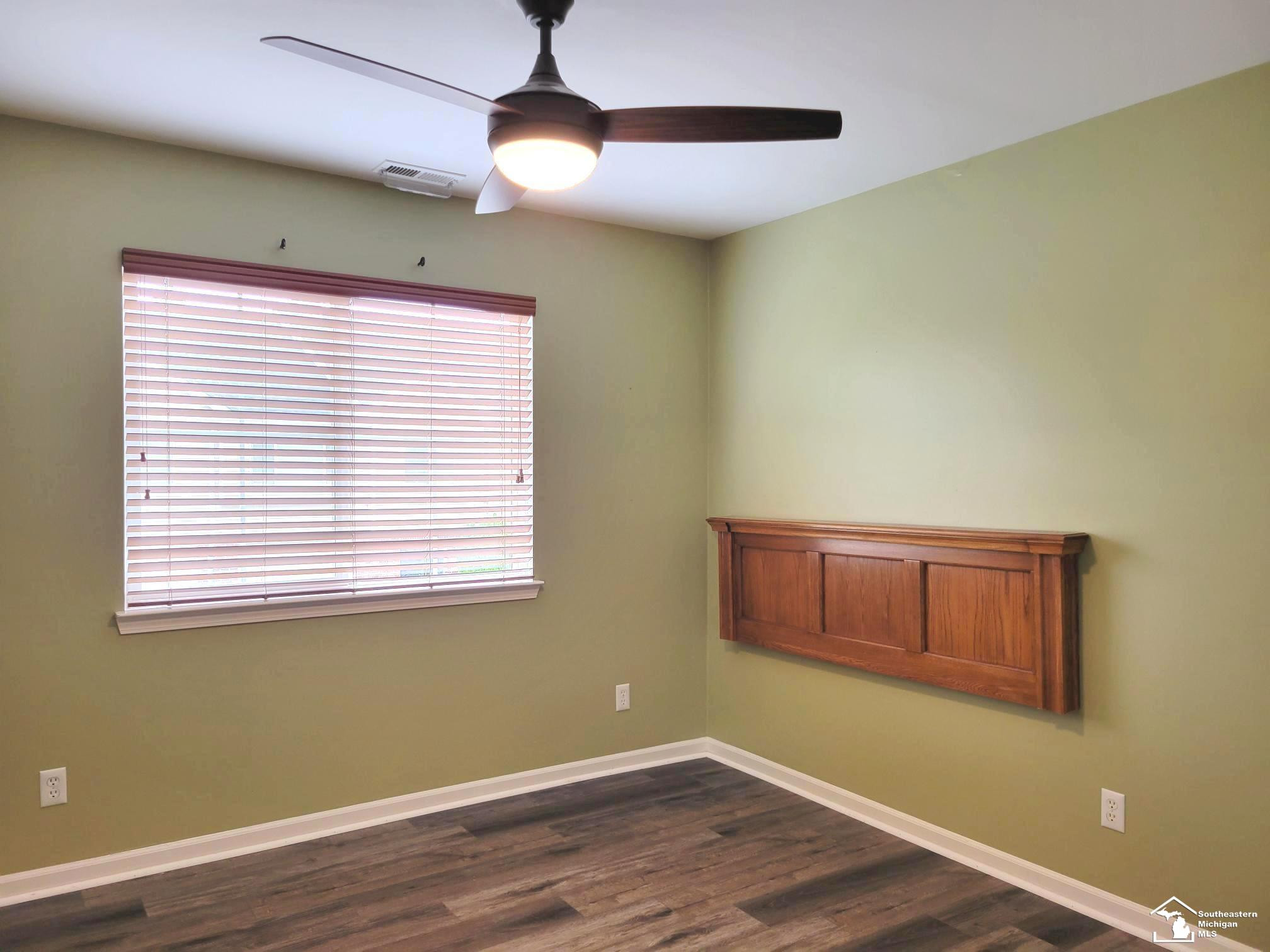 23006 Fairlane Boulevard, MI 48183 — Photo 15