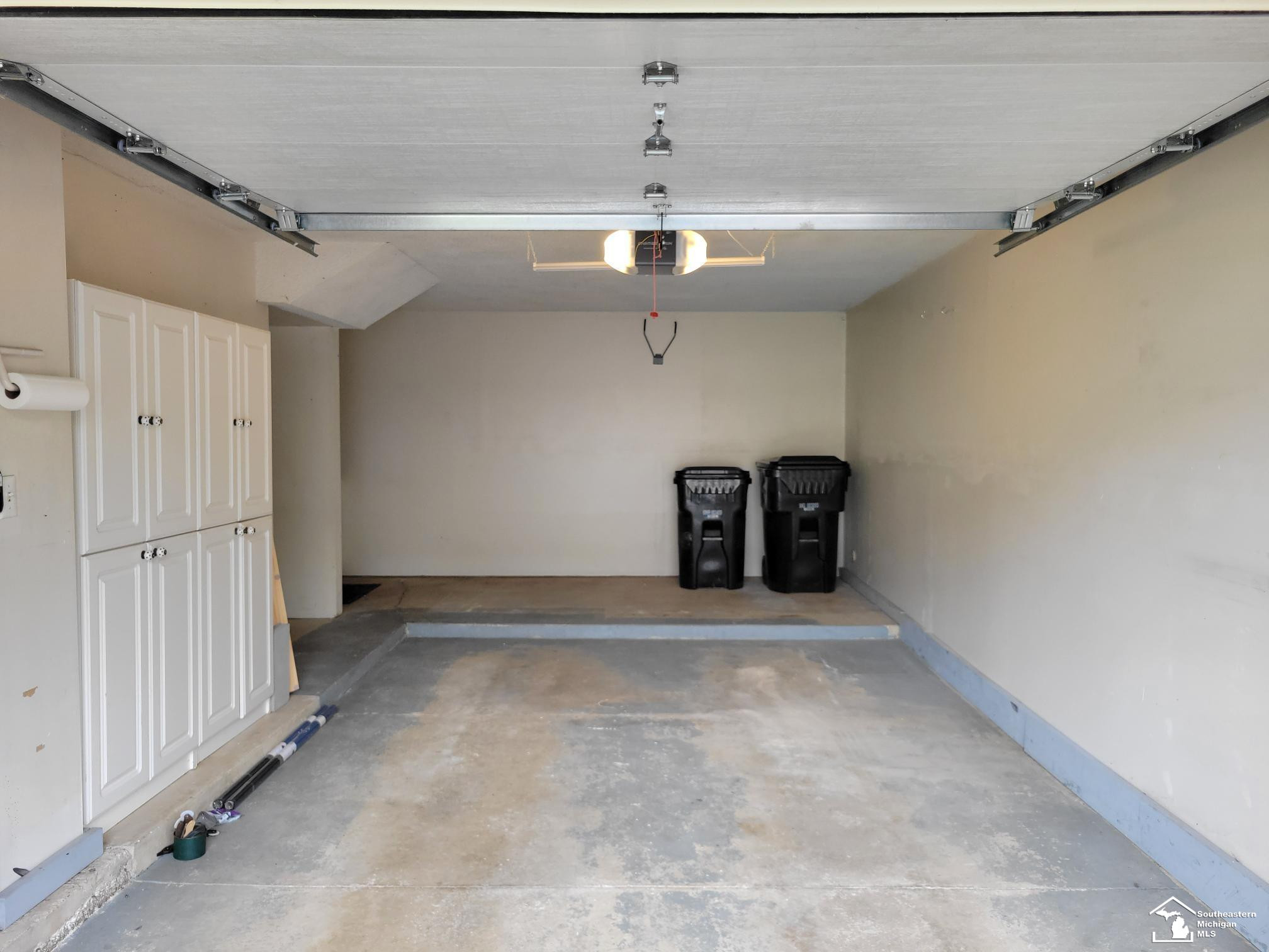 23006 Fairlane Boulevard, MI 48183 — Photo 19