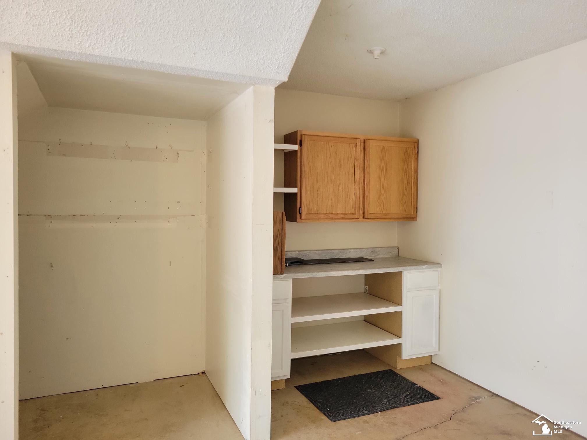 23006 Fairlane Boulevard, MI 48183 — Photo 20
