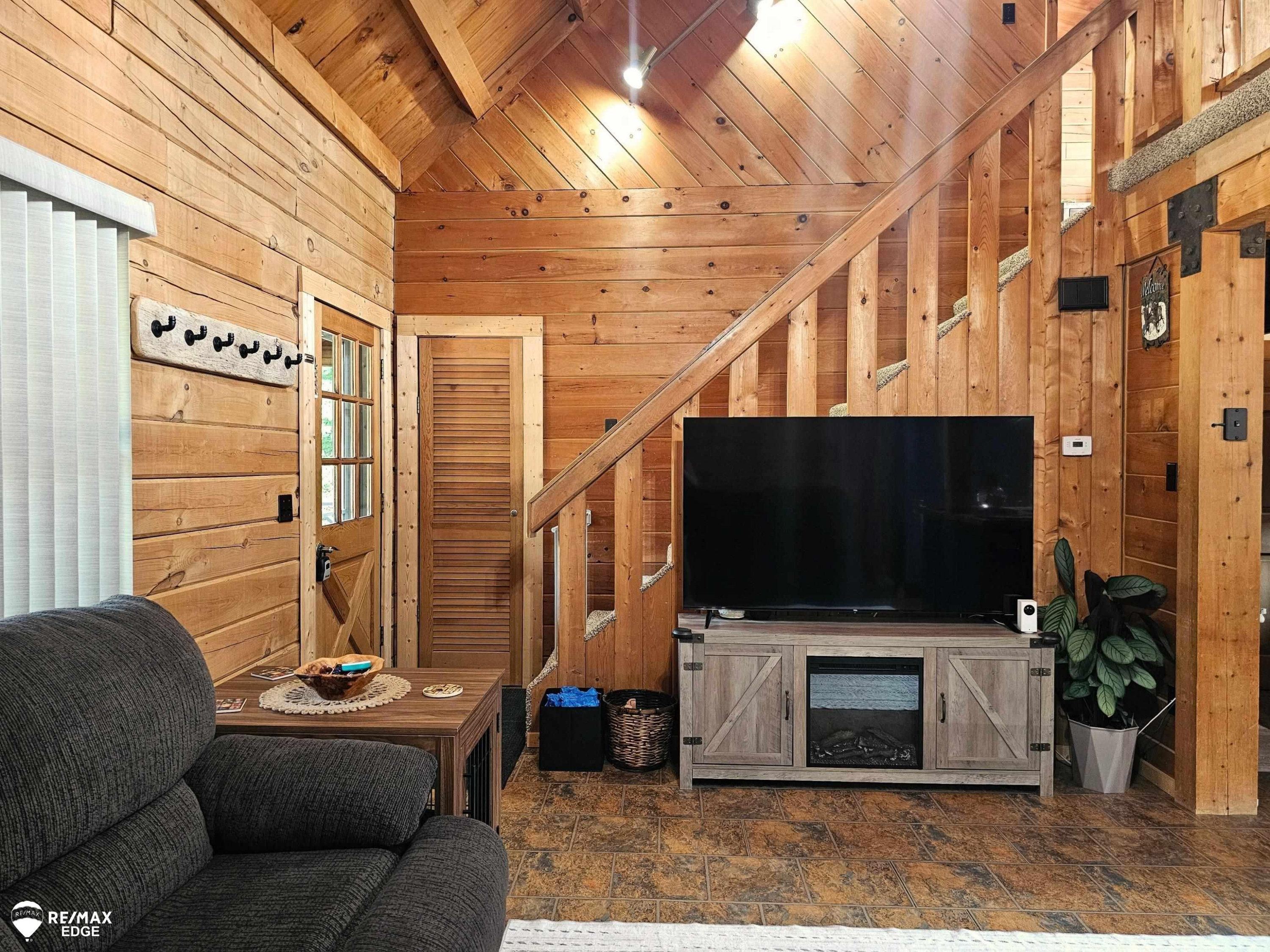 3524 Herd Road, Metamora, MI 48455 — Photo 5