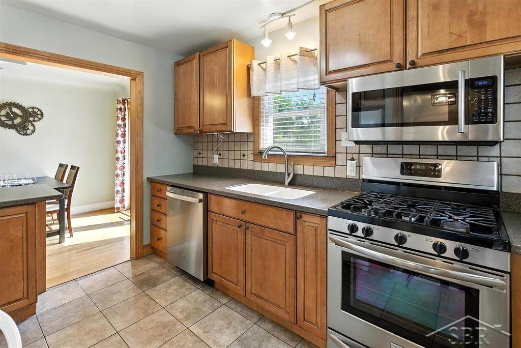 605 Scheurmann Street, Essexville, MI 48732 — Photo 13