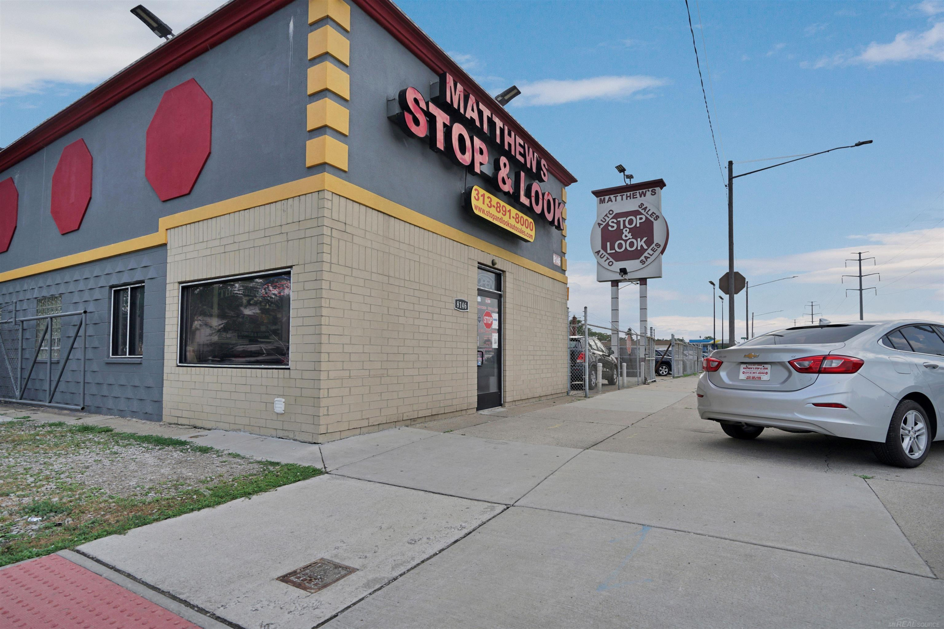 8146 E Eight Mile Road, Detroit, MI 48234 — Photo 2